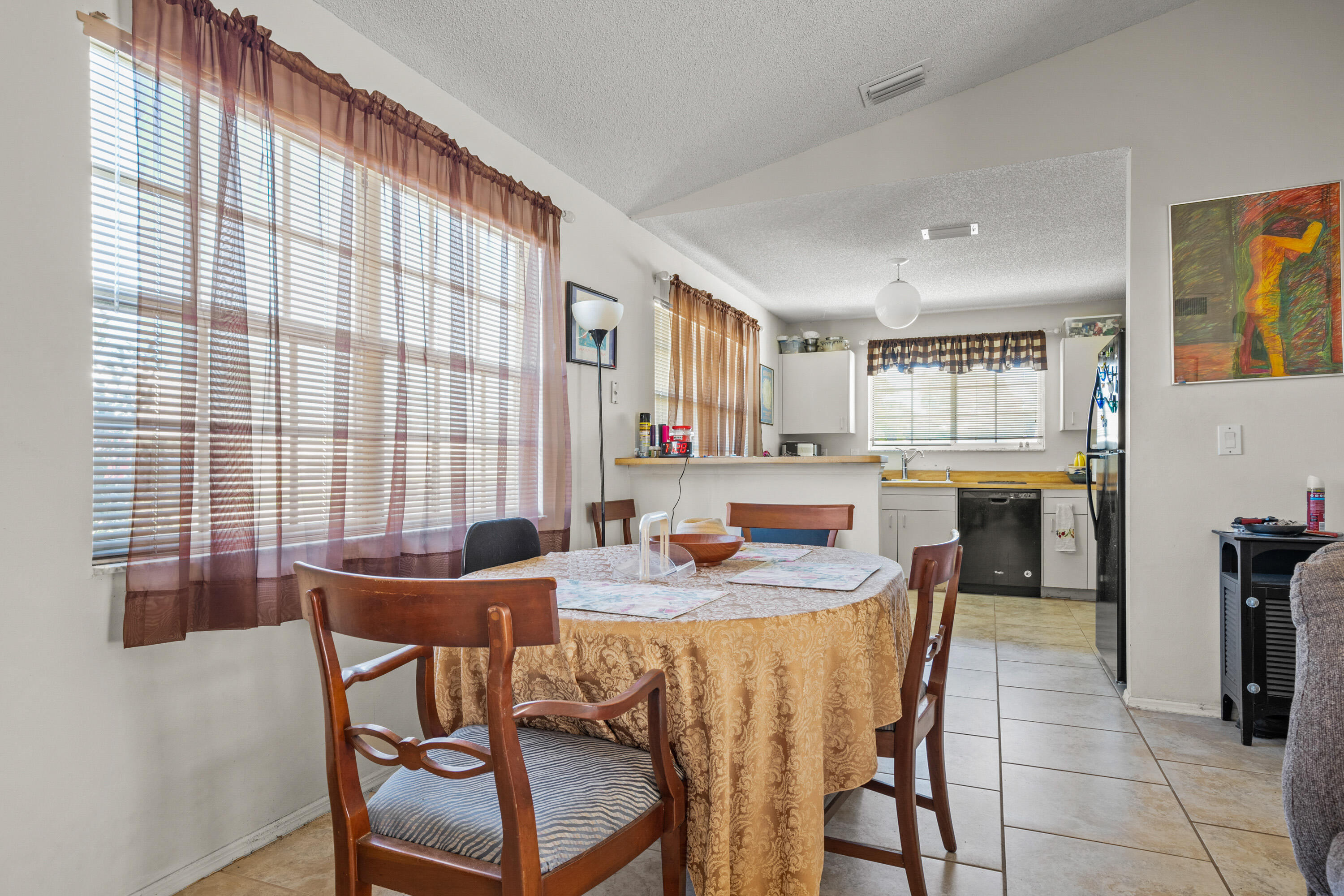 2006 Bluestem Circle NE
