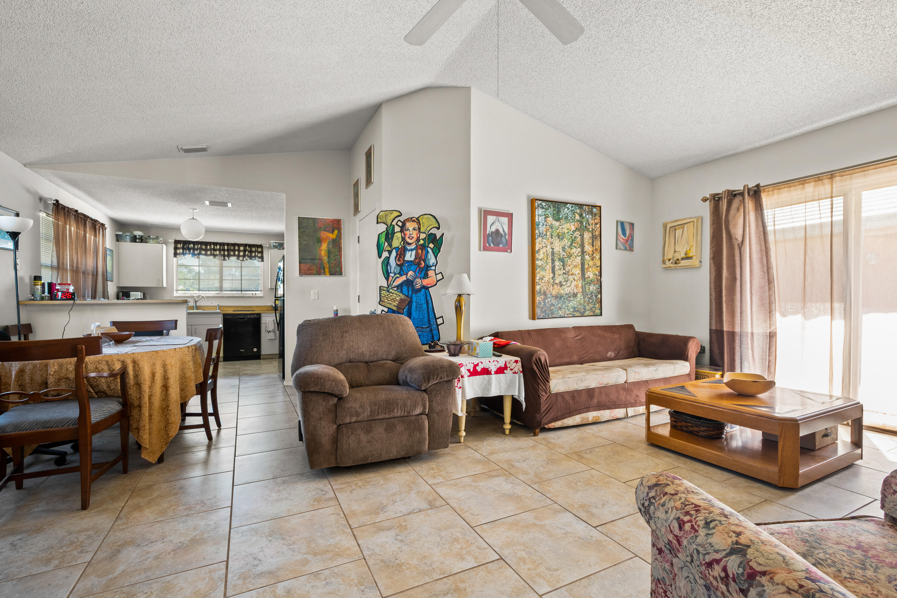 2006 Bluestem Circle NE