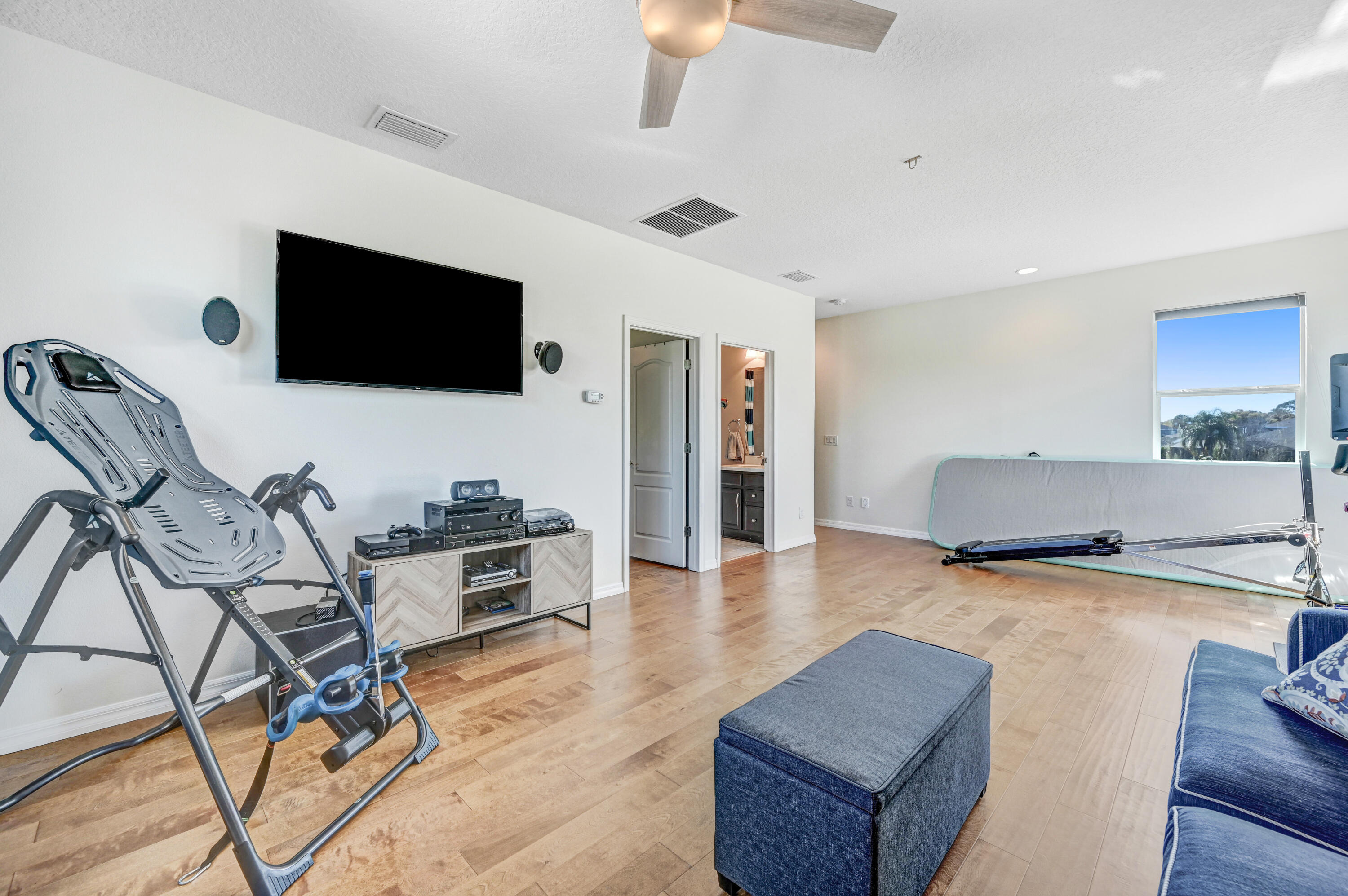 8455 Stalwart Circle