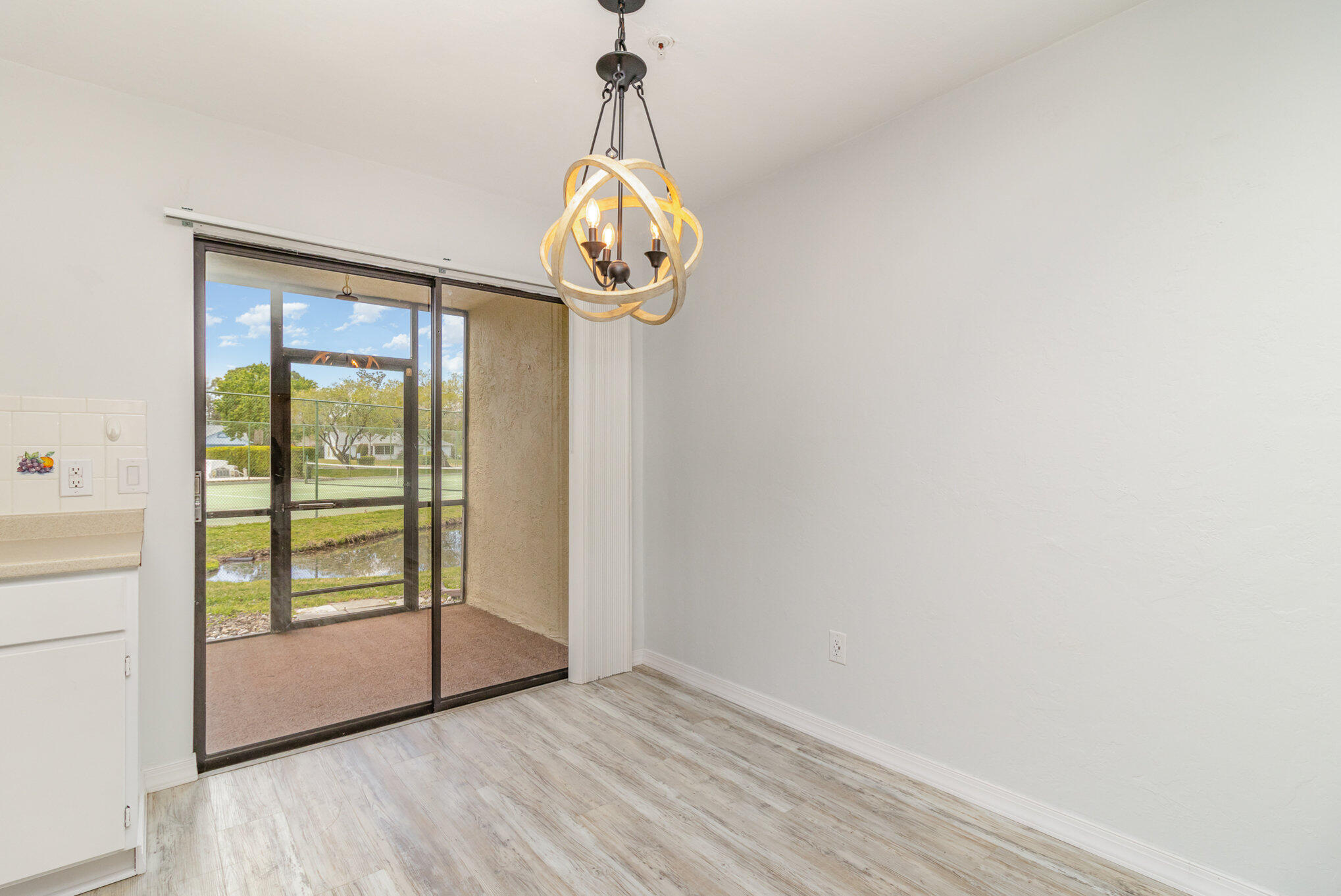7817 Shadowood Drive, 204