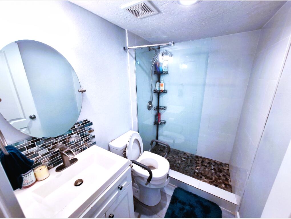 230 Columbia Drive, 139
