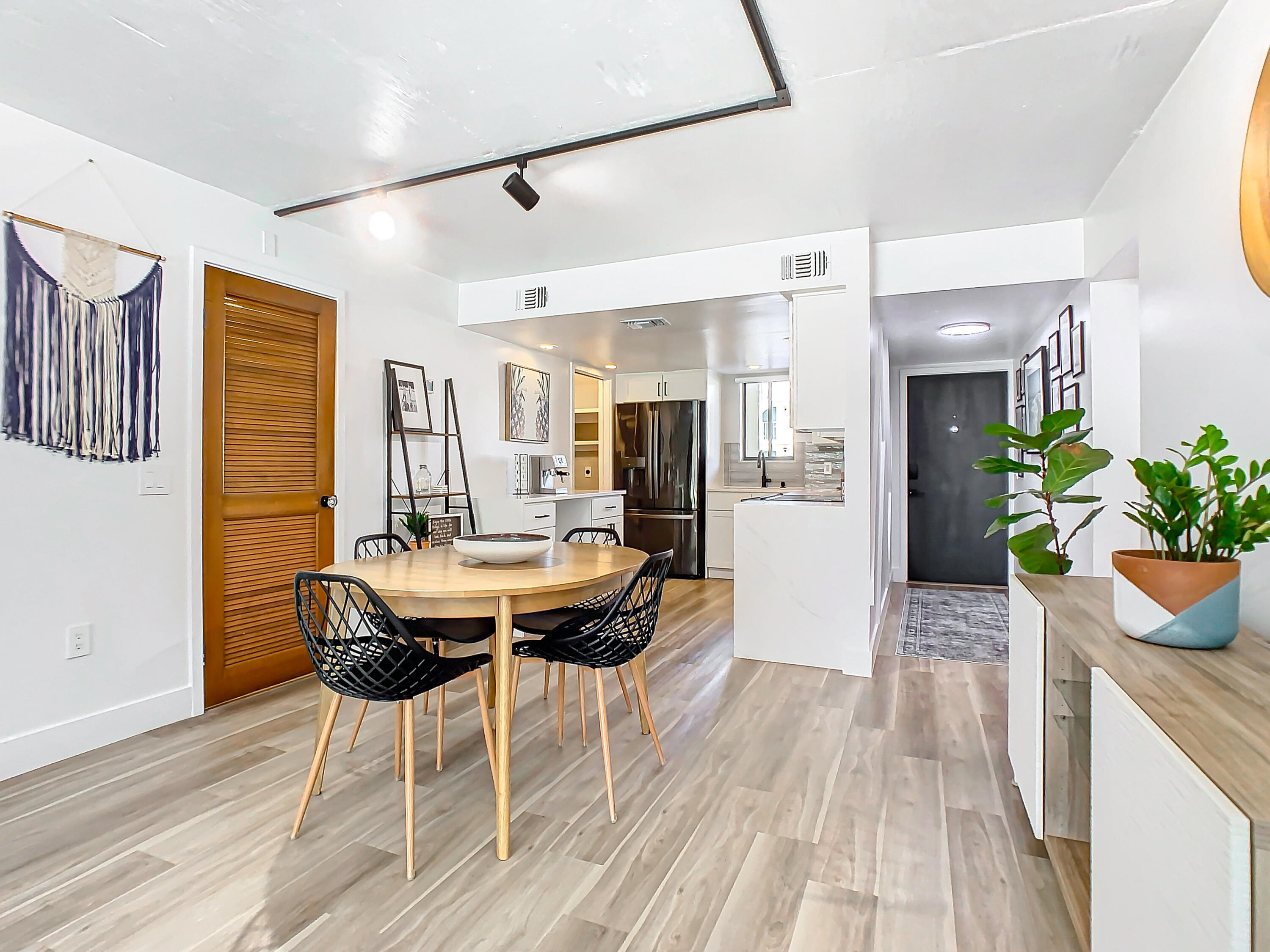 333 S Patrick Drive, 13