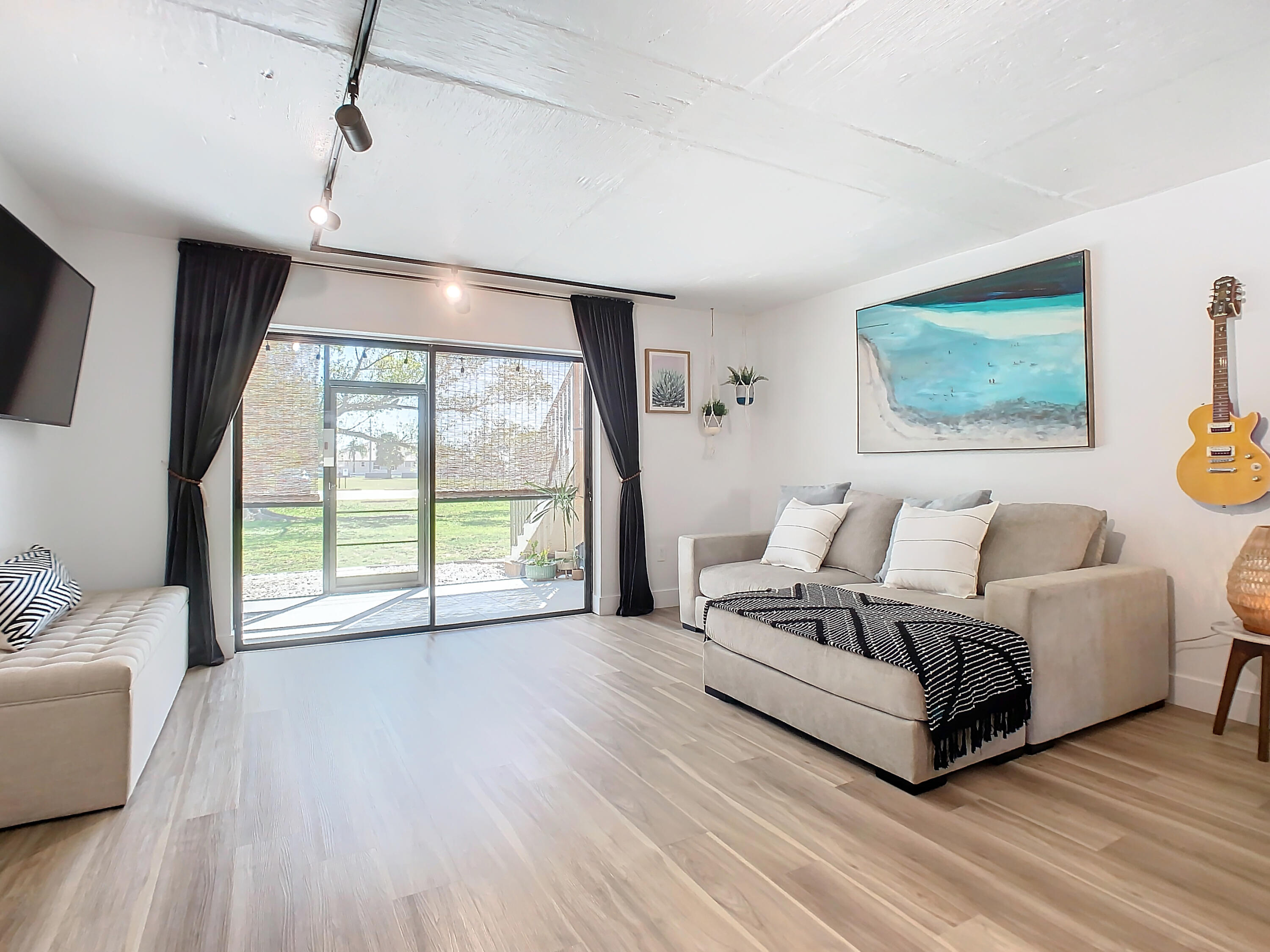 333 S Patrick Drive, 13