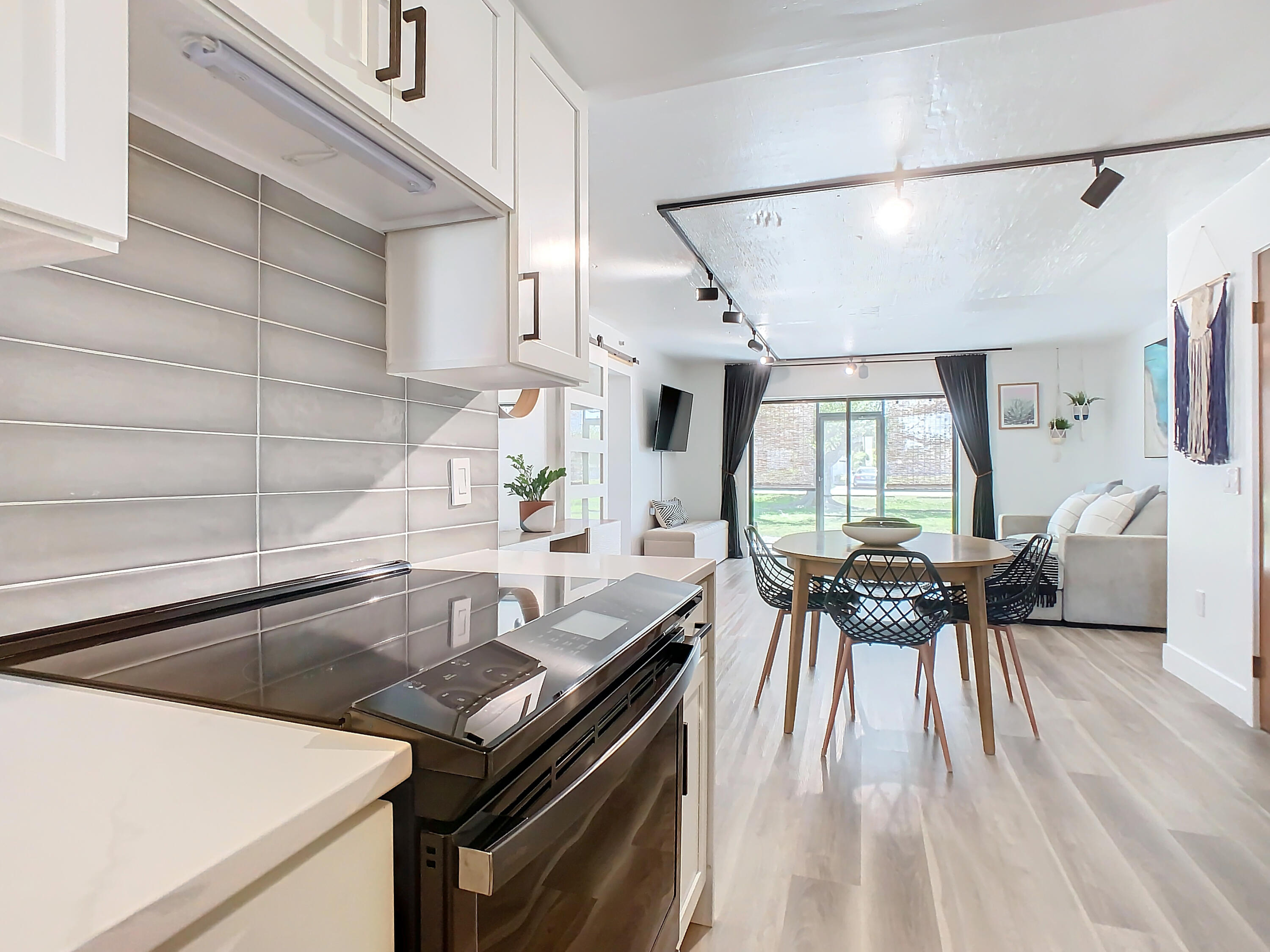 333 S Patrick Drive, 13