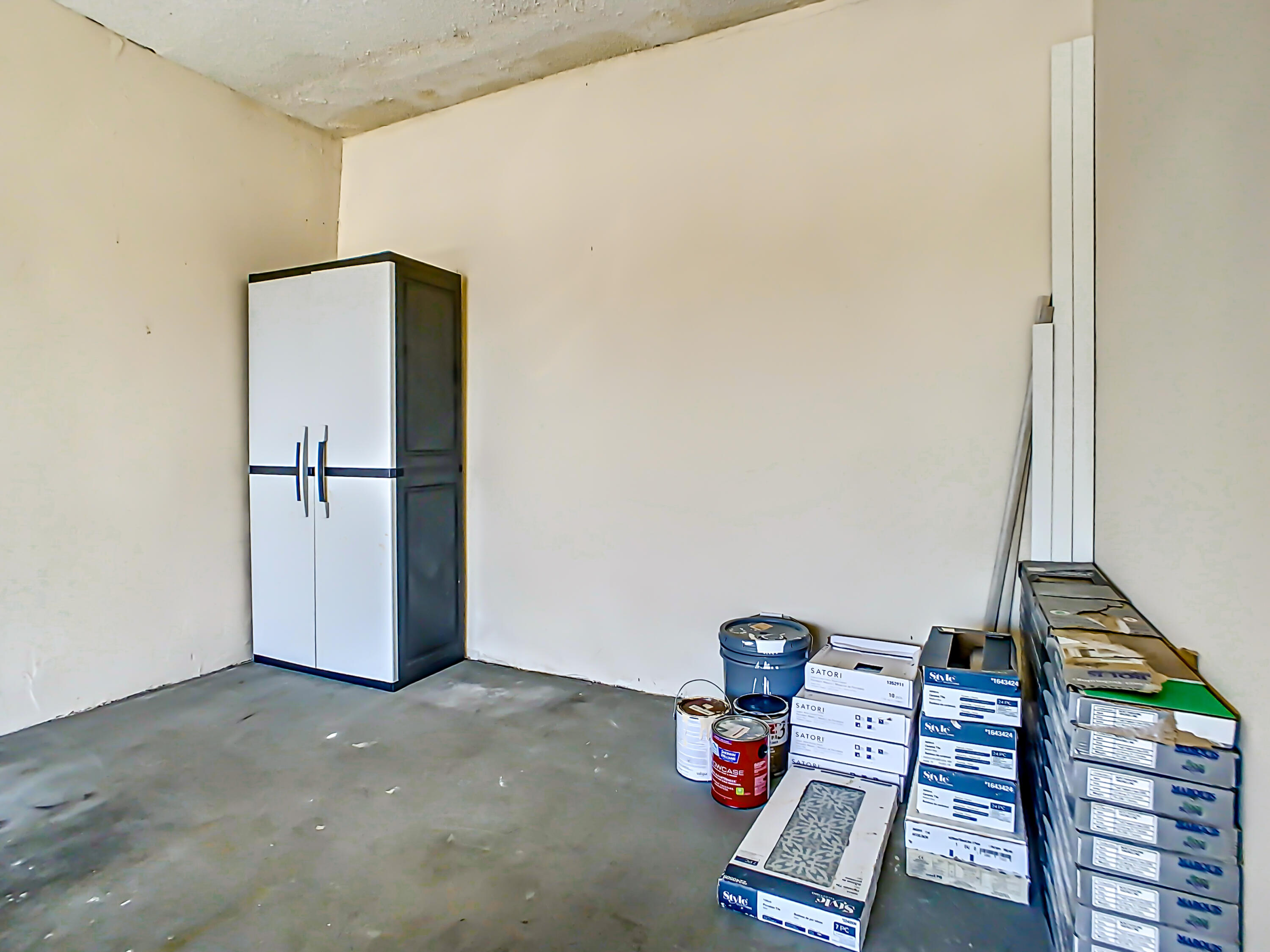 333 S Patrick Drive, 13