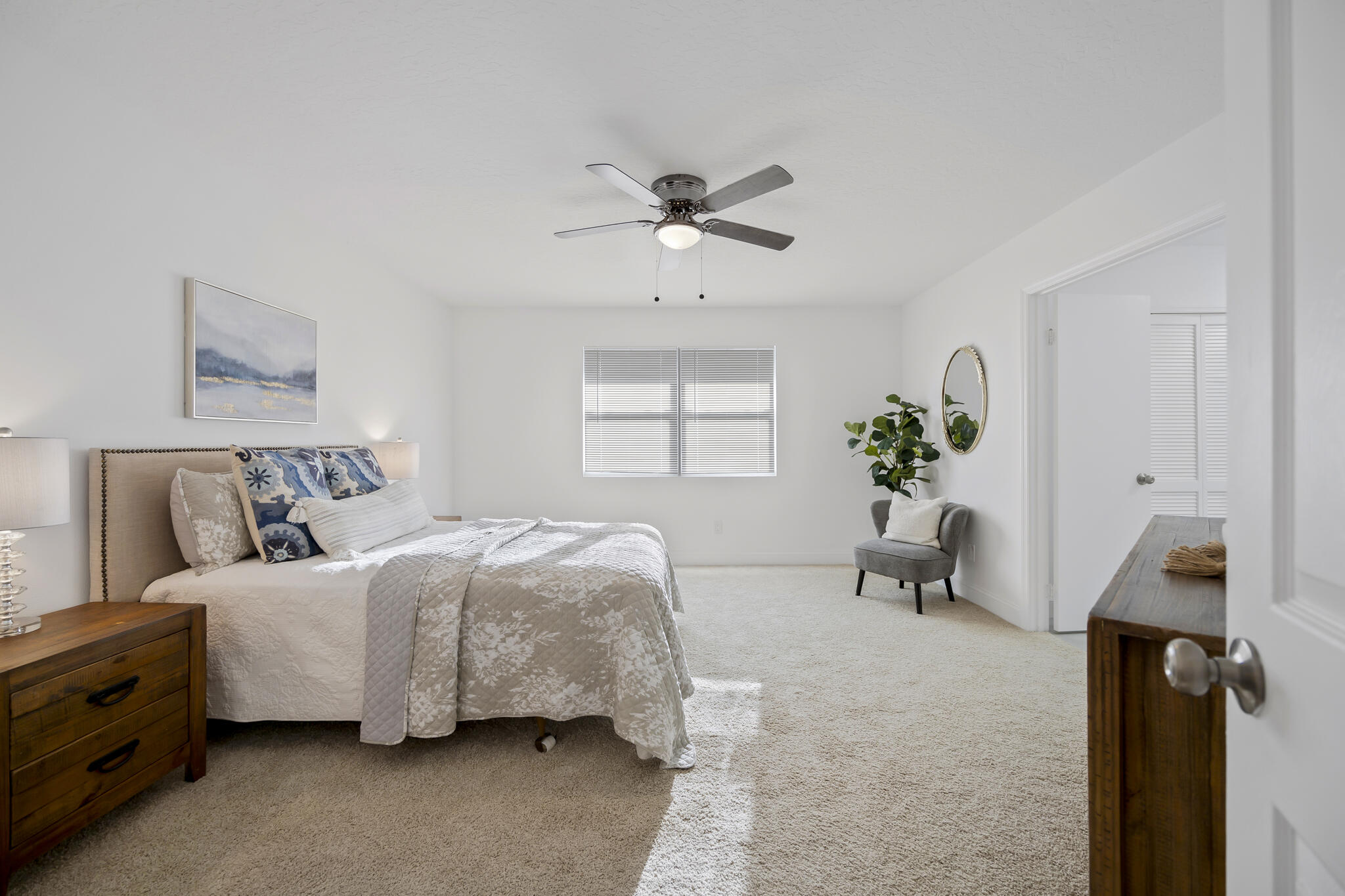 3215 Buckingham Lane