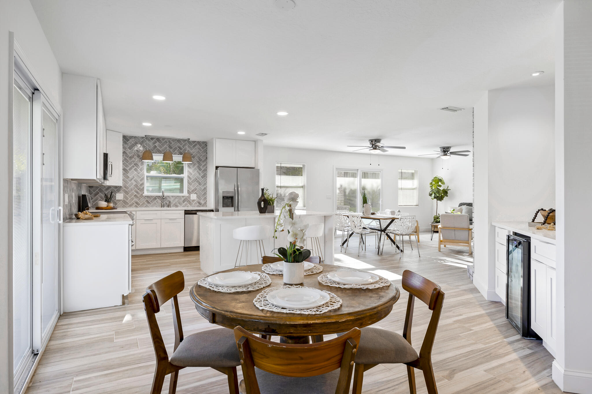 3215 Buckingham Lane