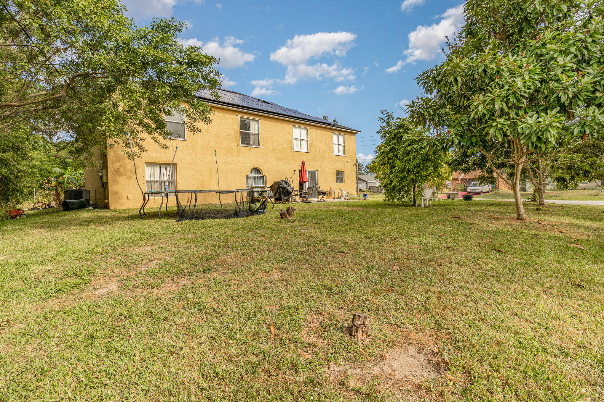 1200 Helliwell Street NW