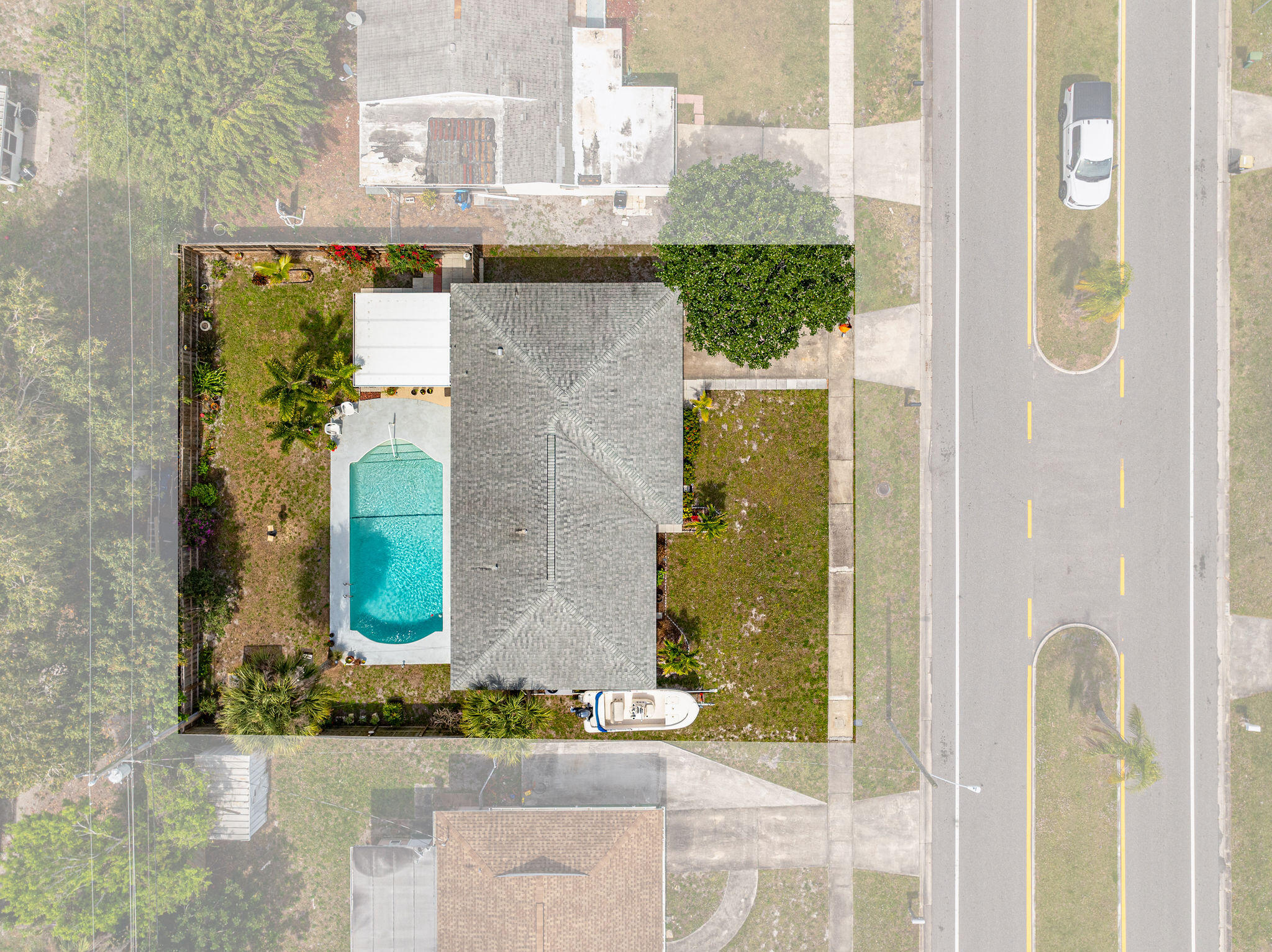 840 Bianca Drive NE