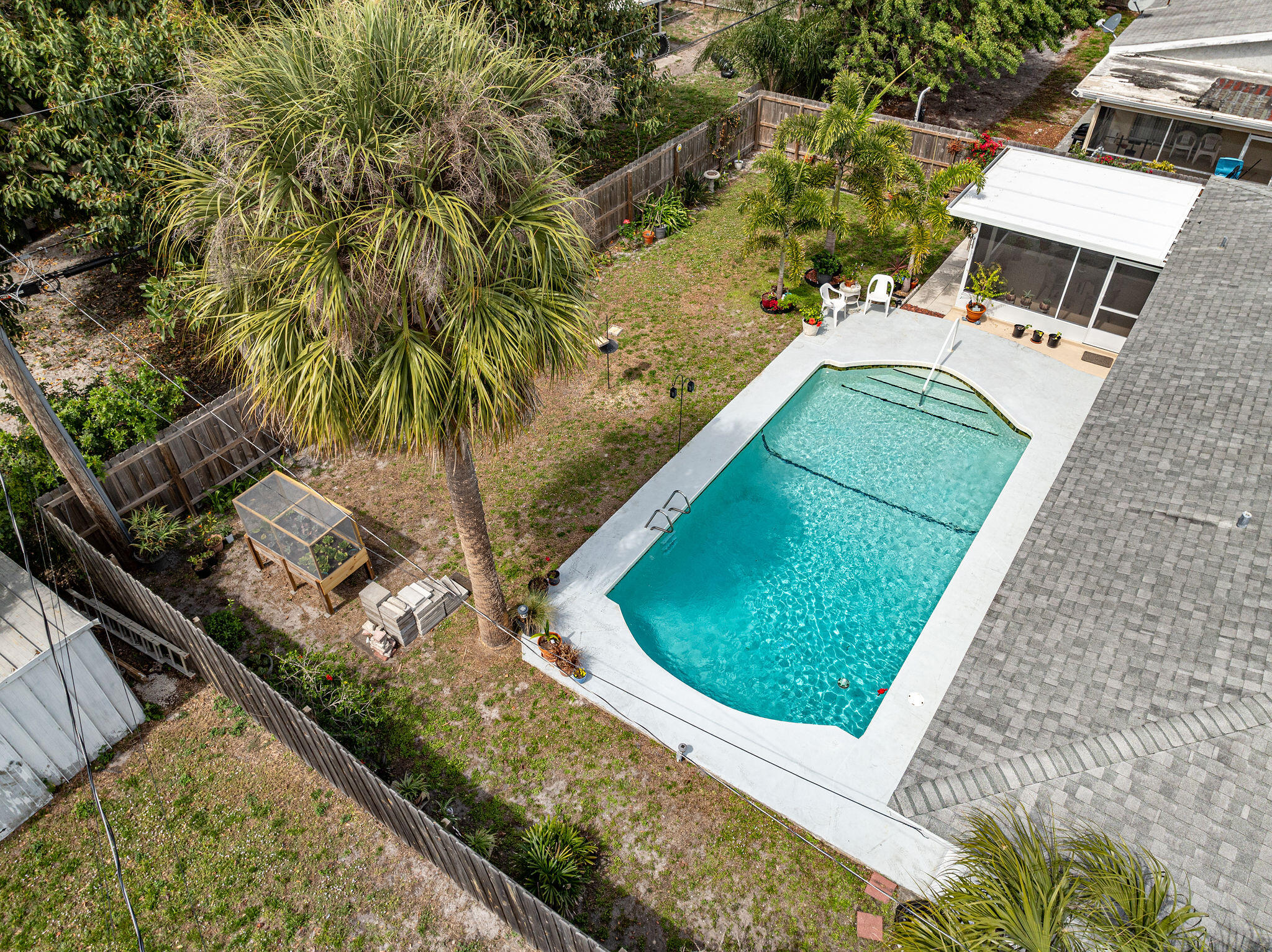 840 Bianca Drive NE