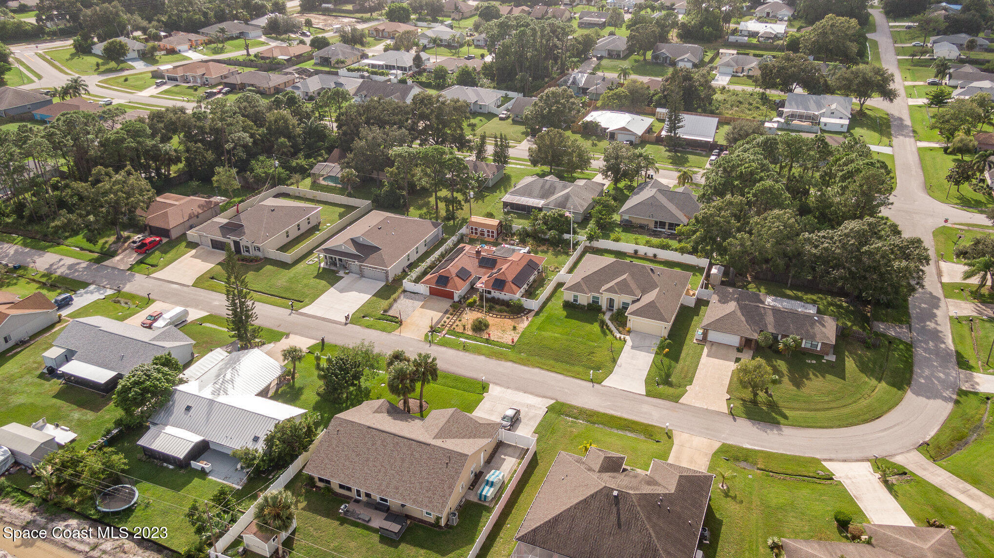 1368 Prospect Circle NE