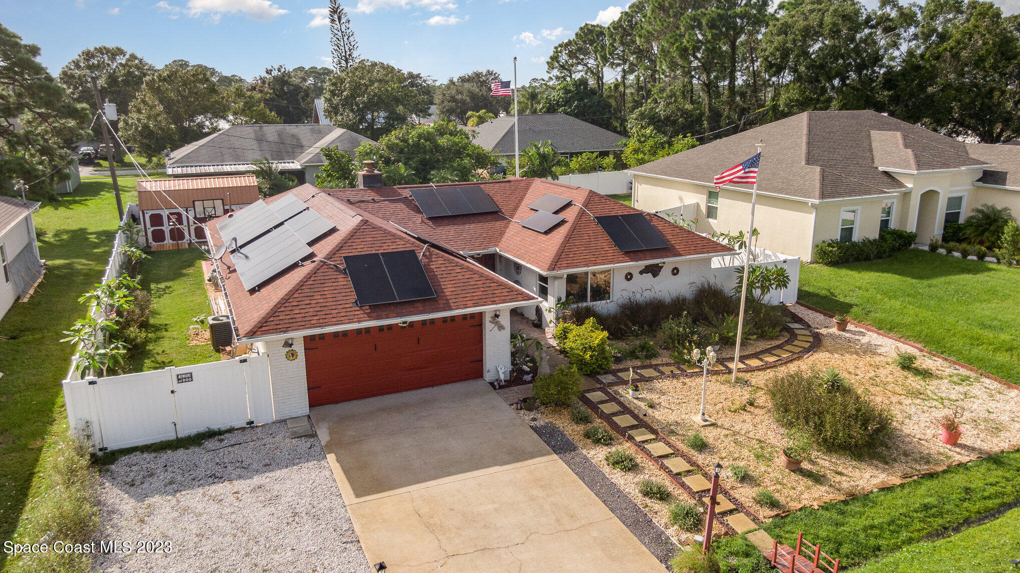 1368 Prospect Circle NE