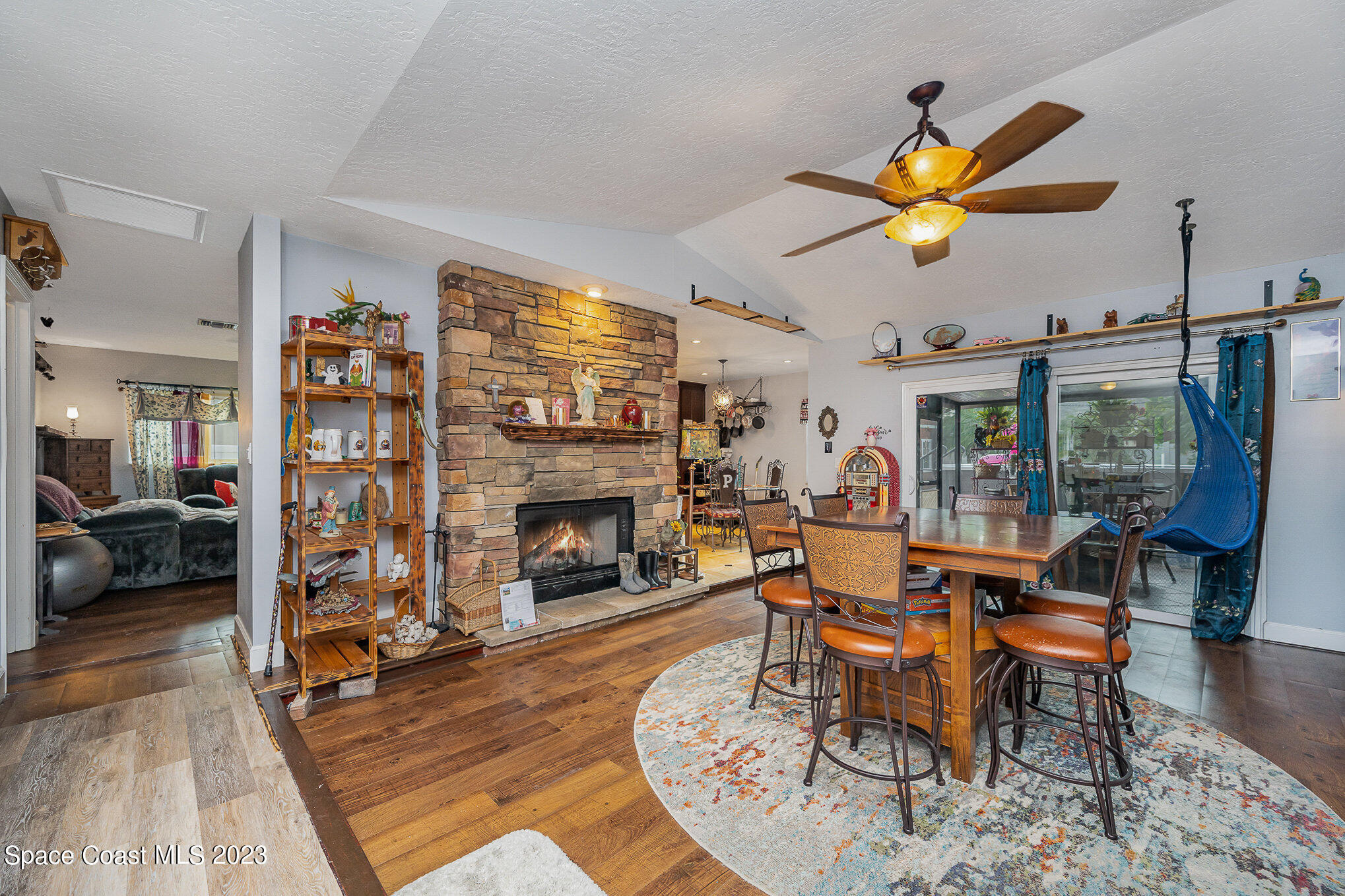 1368 Prospect Circle NE