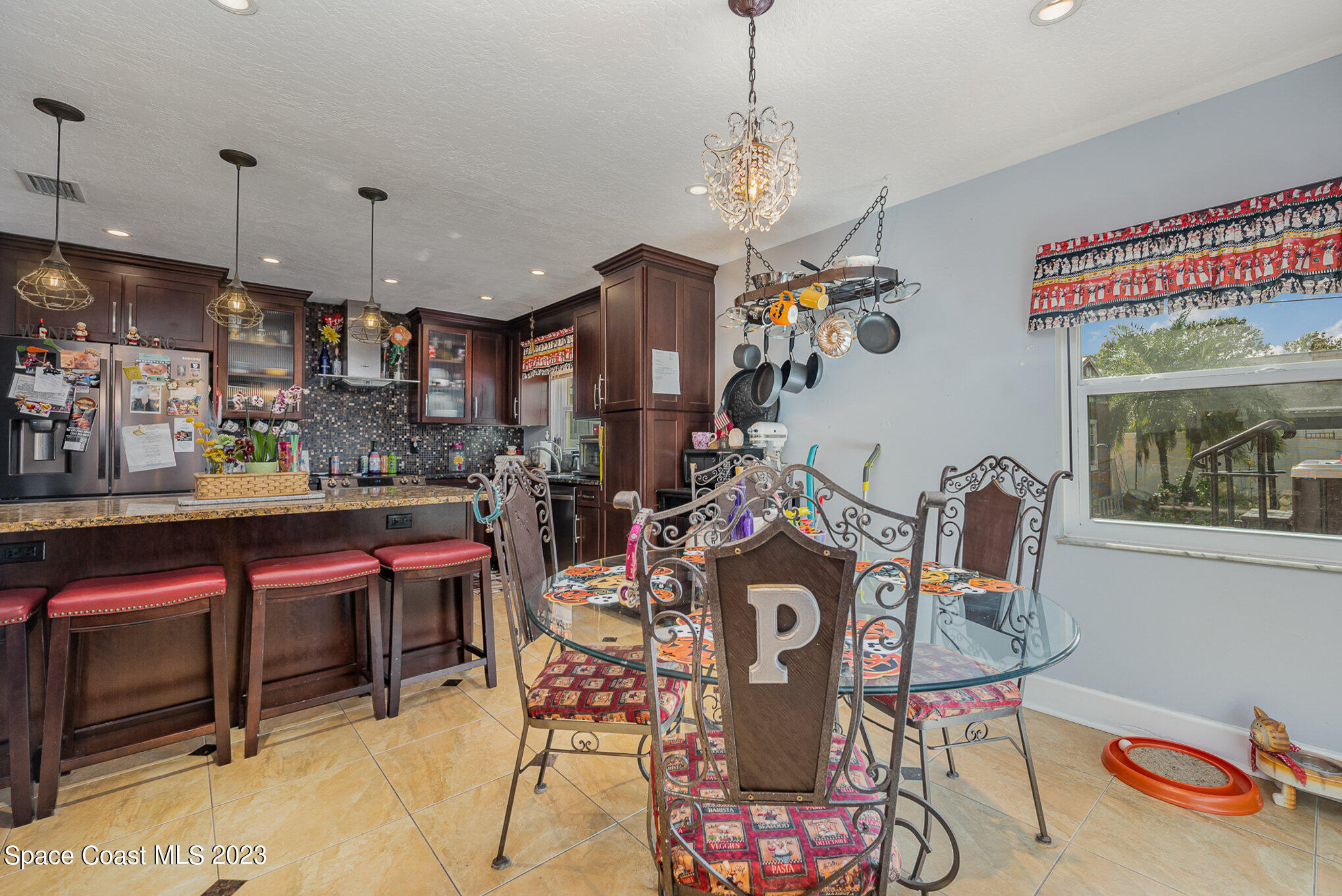 1368 Prospect Circle NE