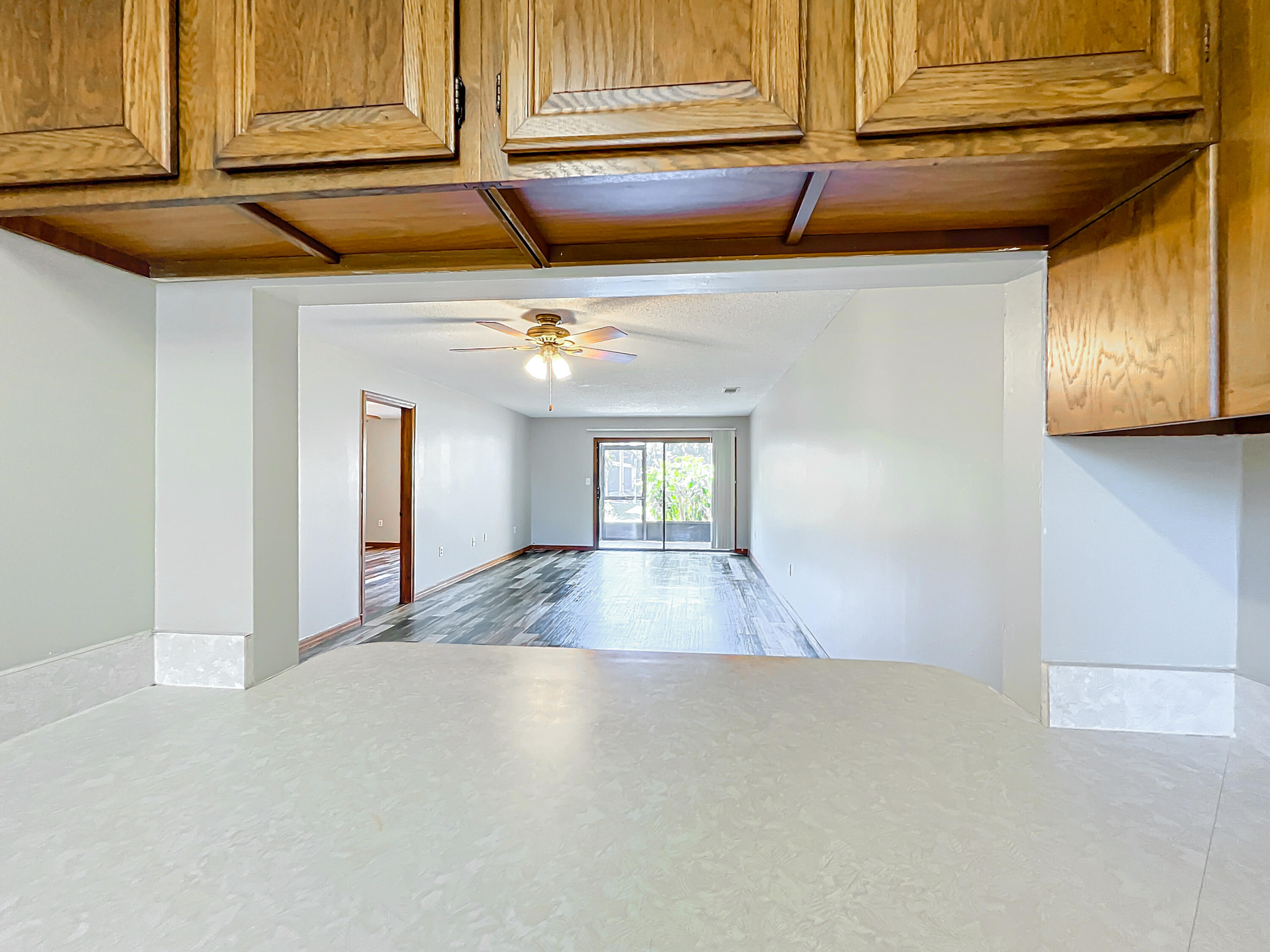 201 International Drive, 115