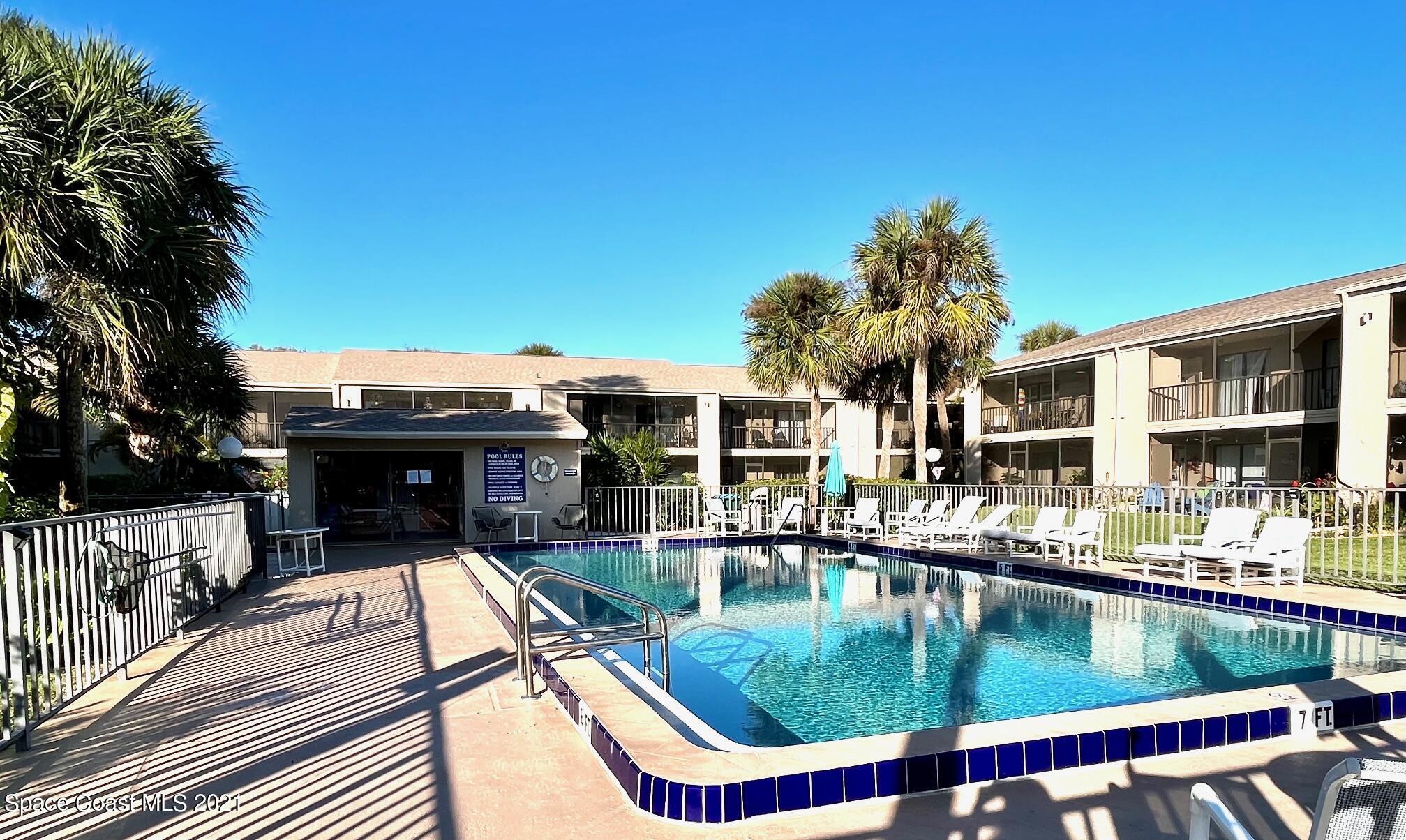 201 International Drive, 115