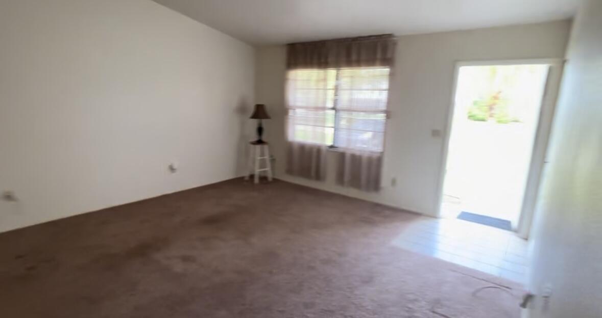 1157 Persian Lane