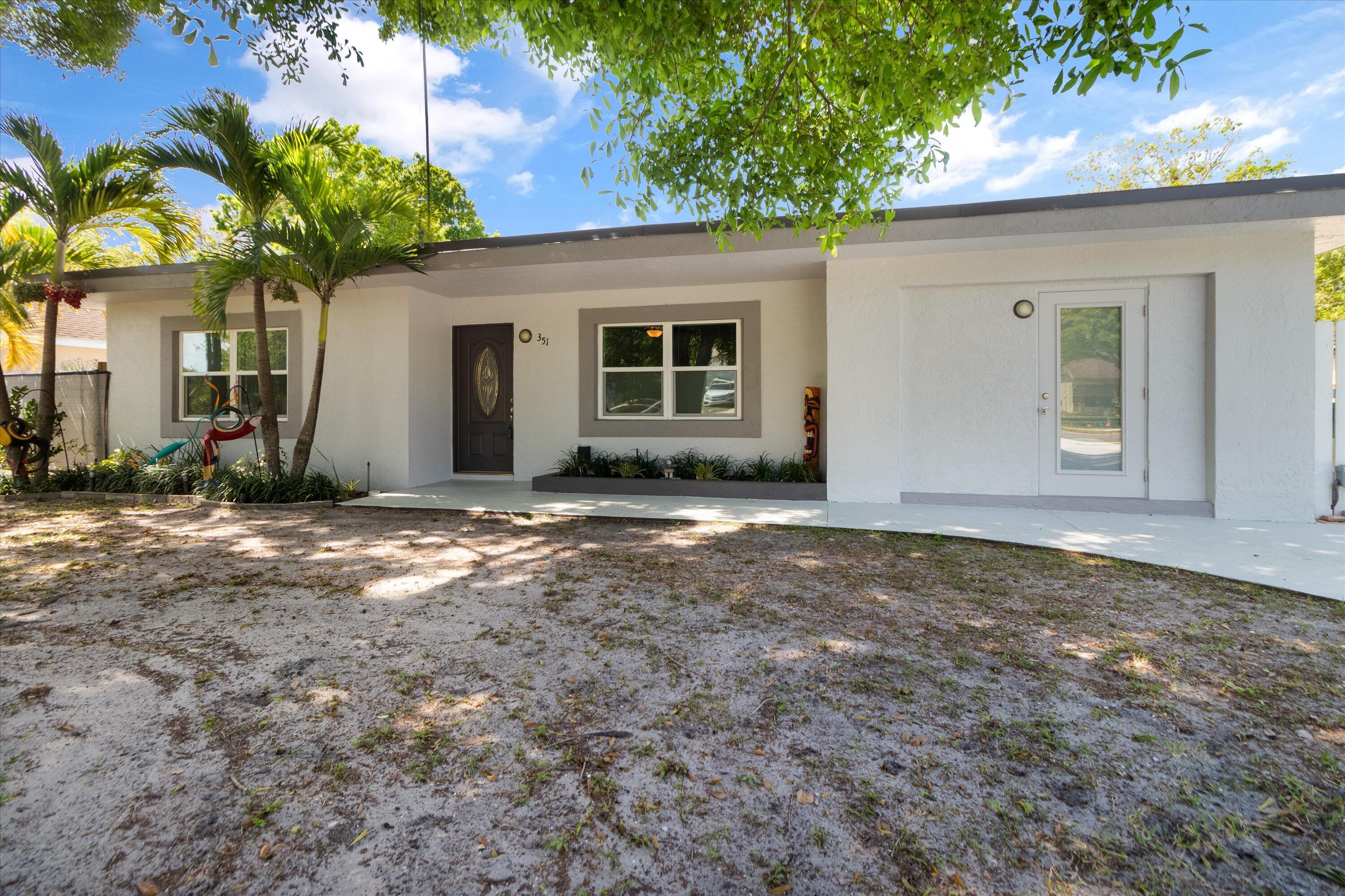 351 Park Hill Boulevard