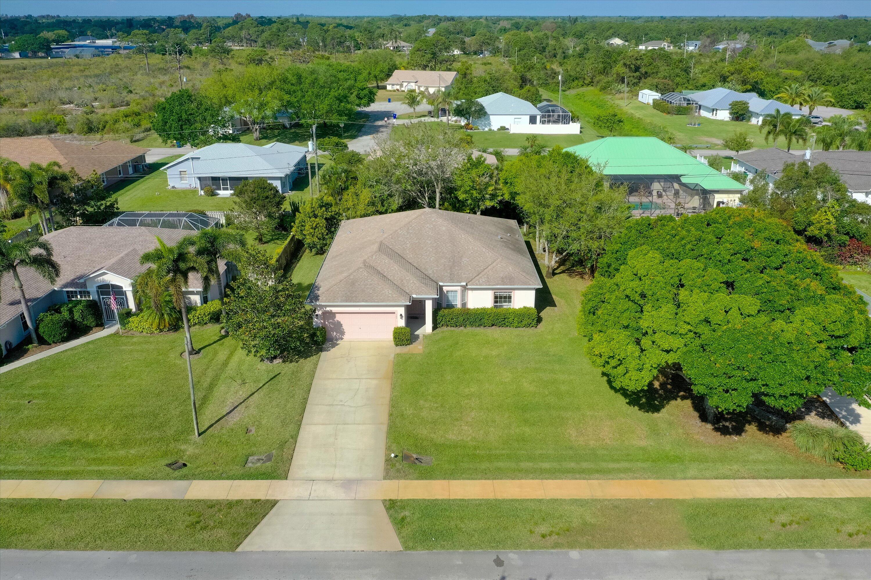 104 Pelican Island Place