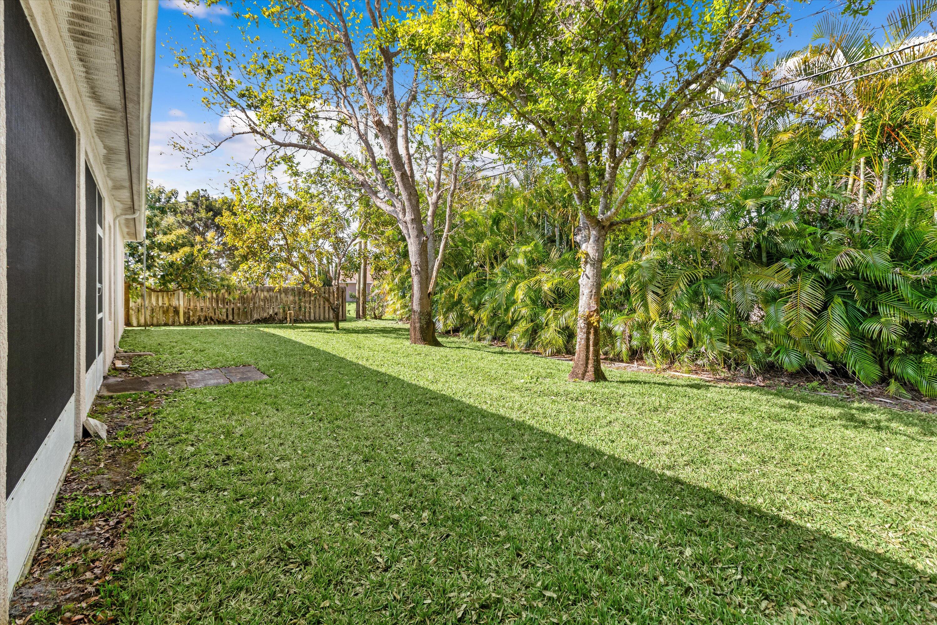 104 Pelican Island Place