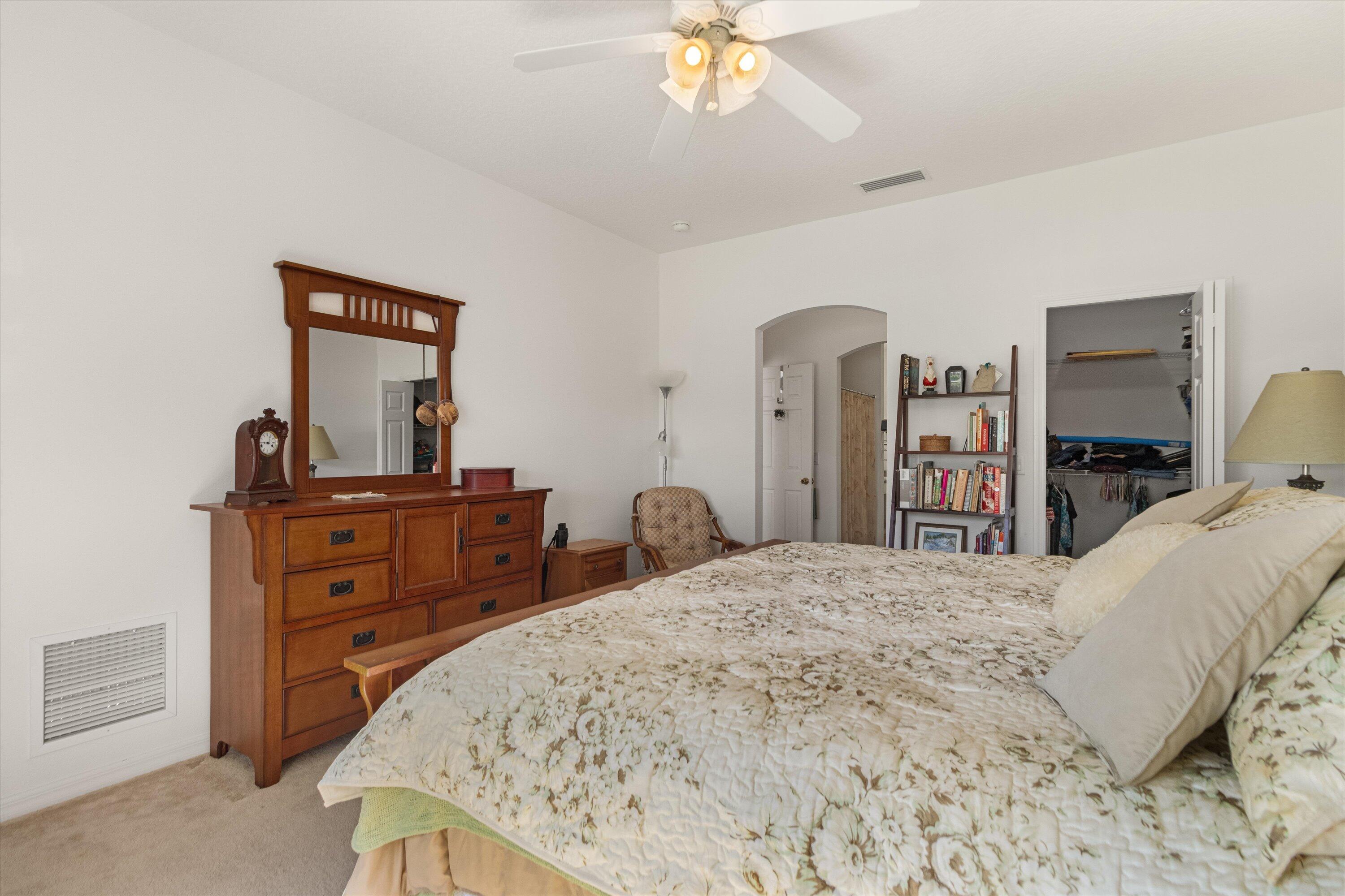 104 Pelican Island Place