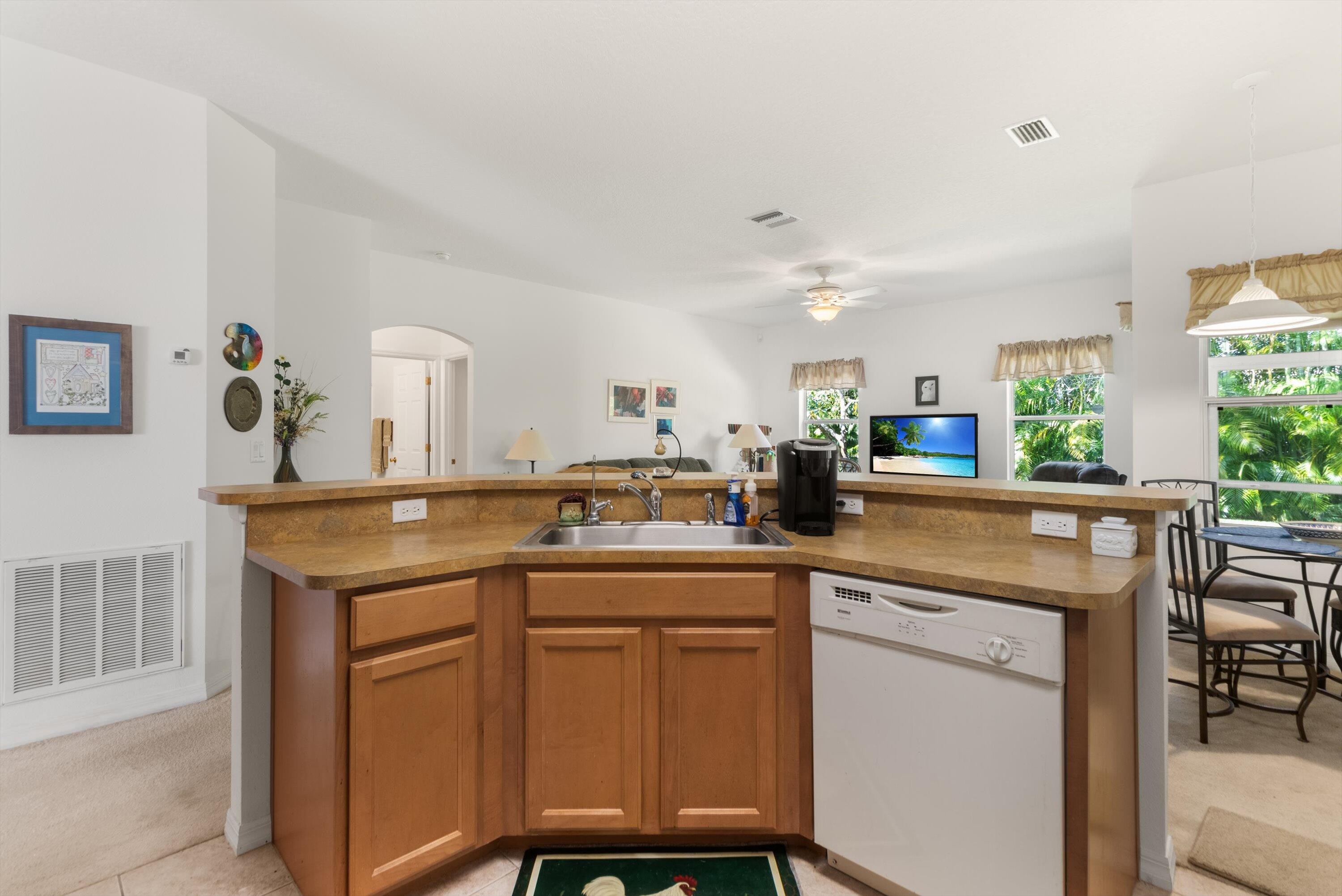 104 Pelican Island Place