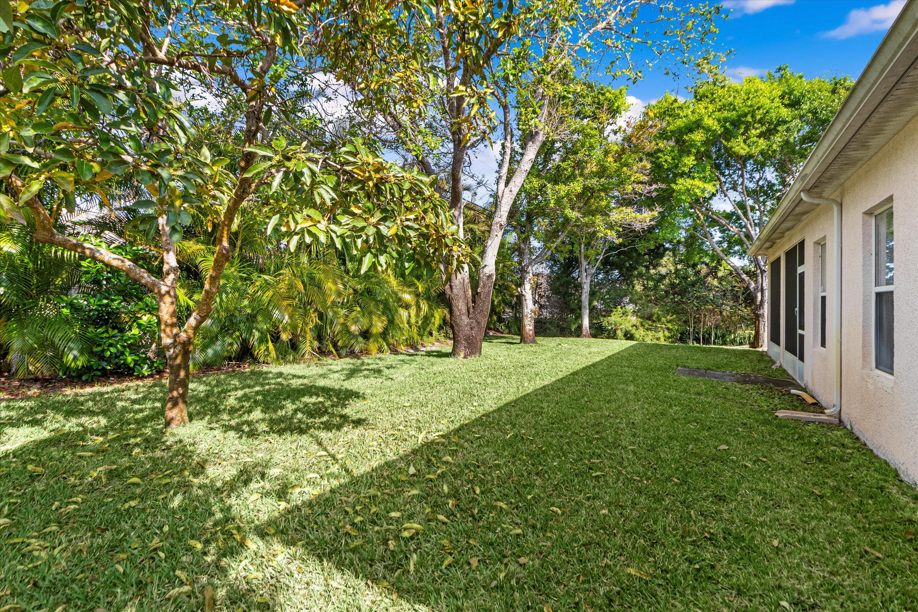 104 Pelican Island Place