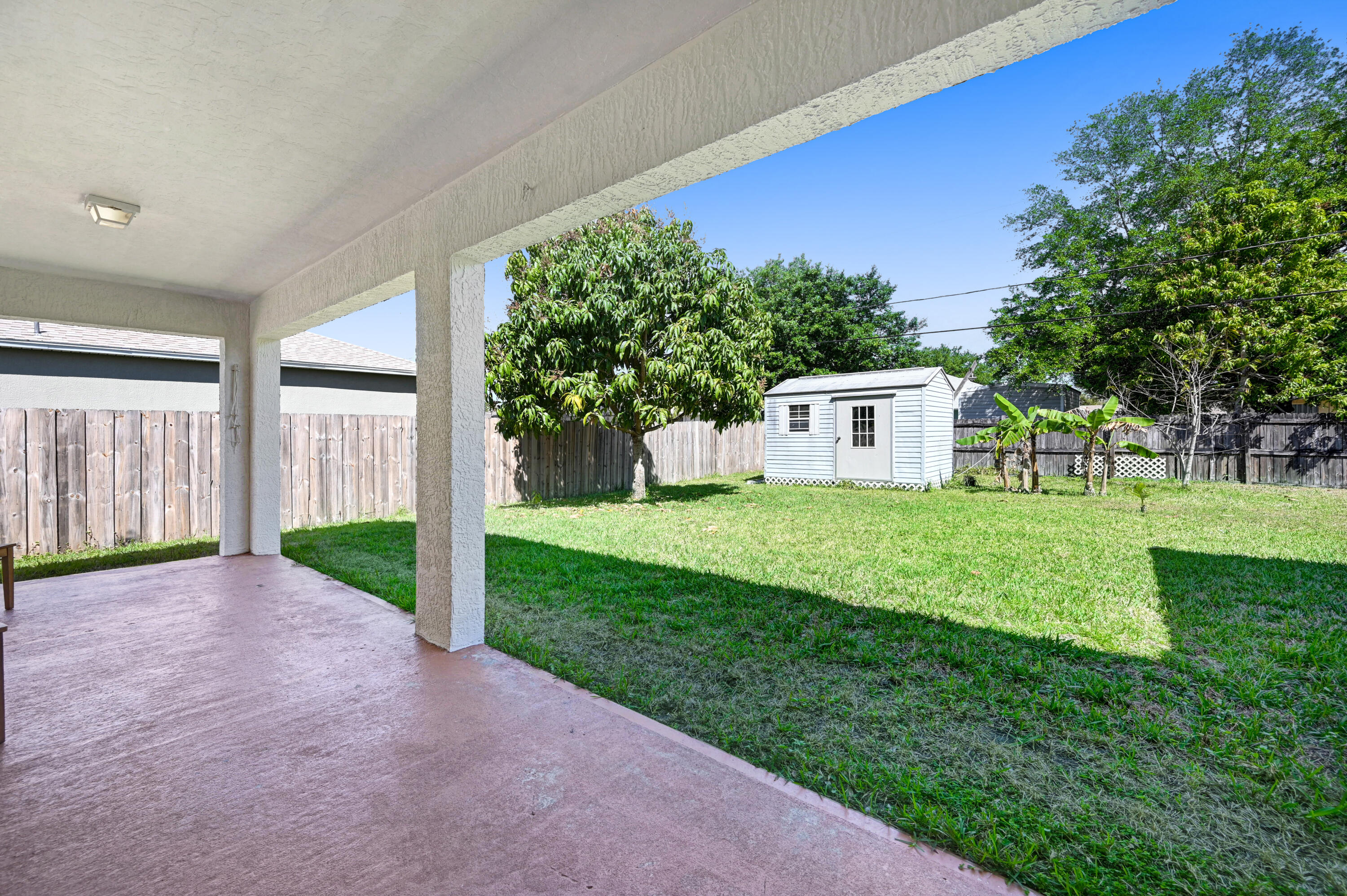 643 Commargo Road NW