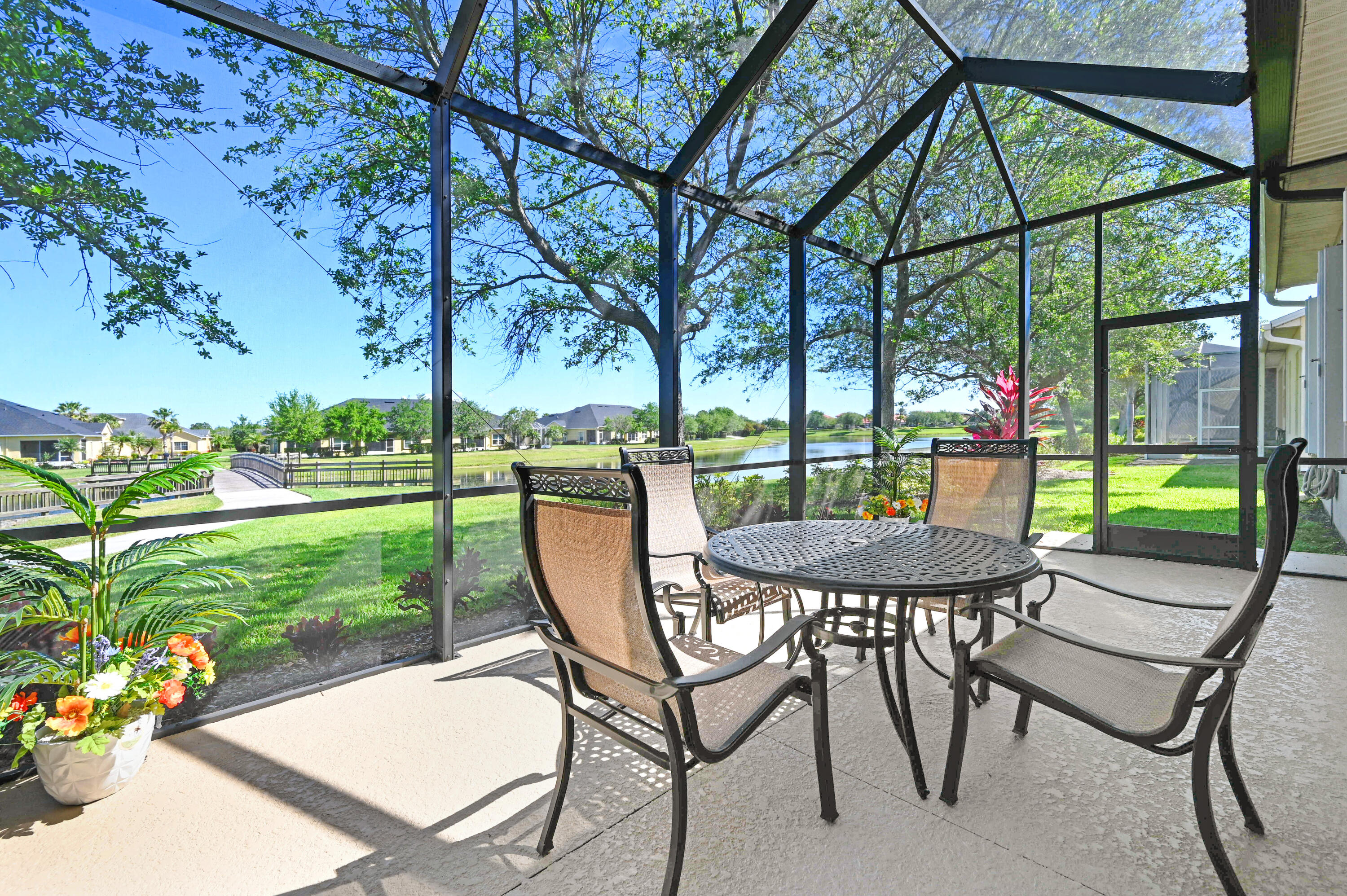 3813 Carambola Circle