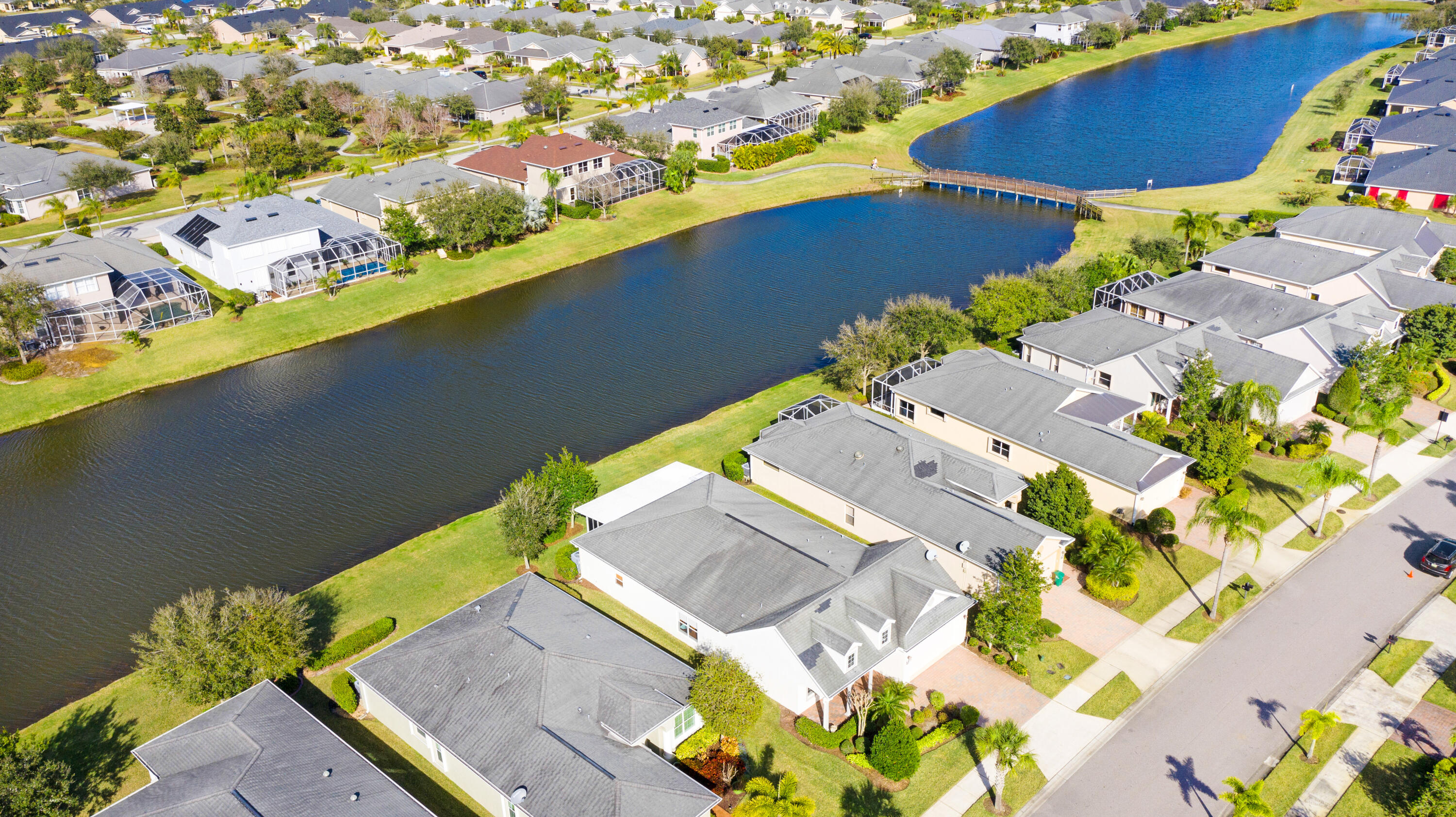 3813 Carambola Circle