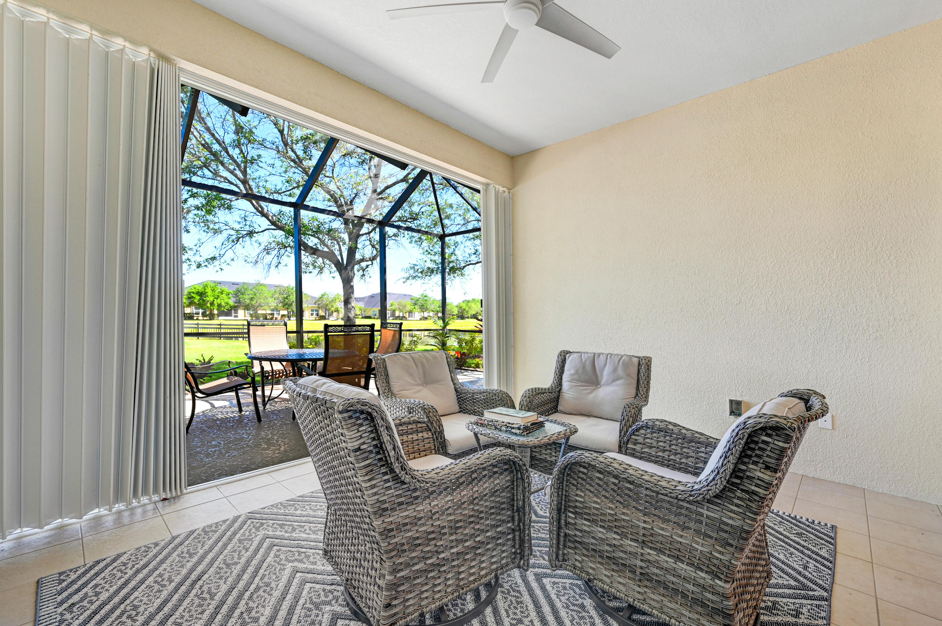 3813 Carambola Circle