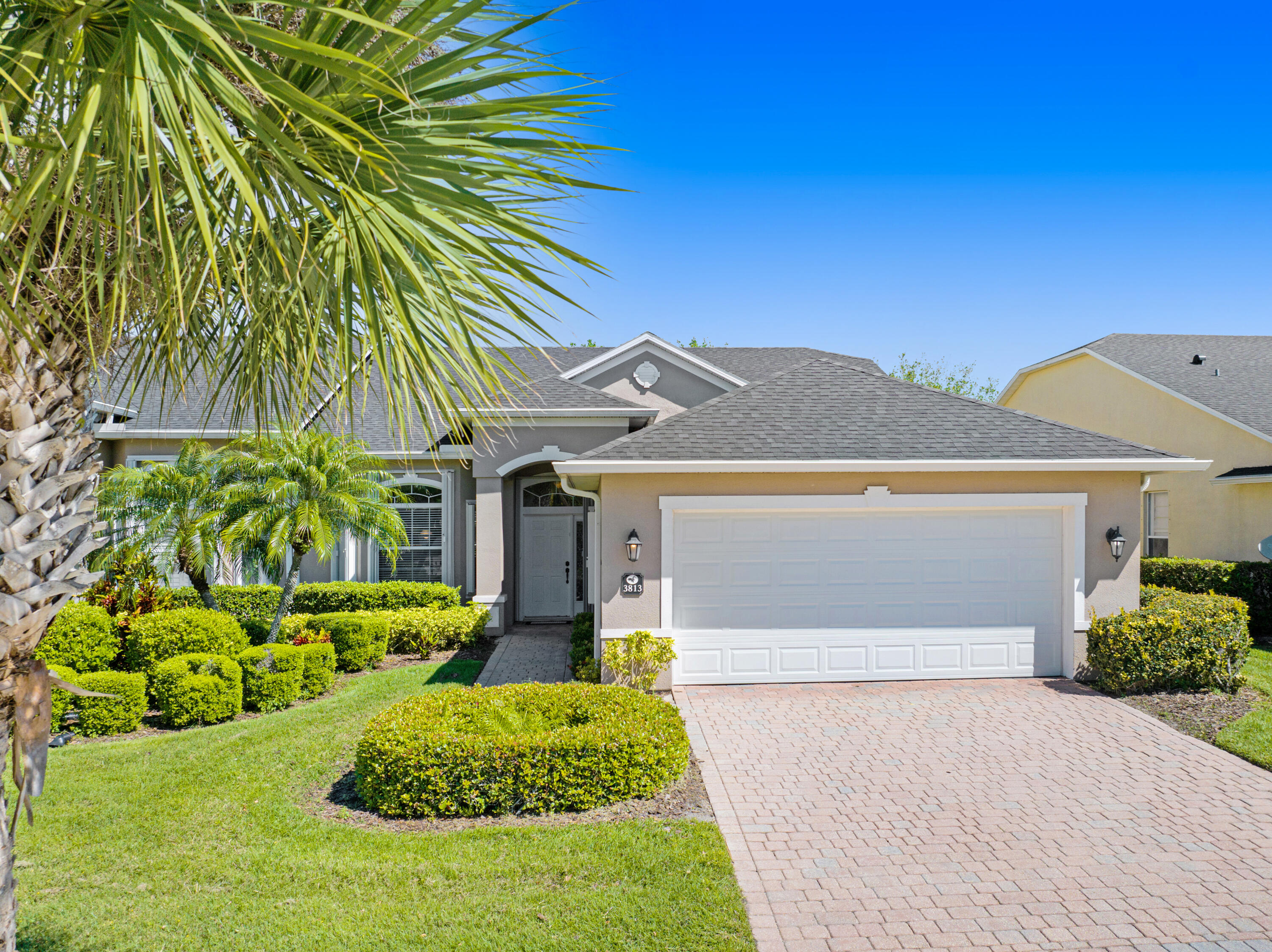 3813 Carambola Circle