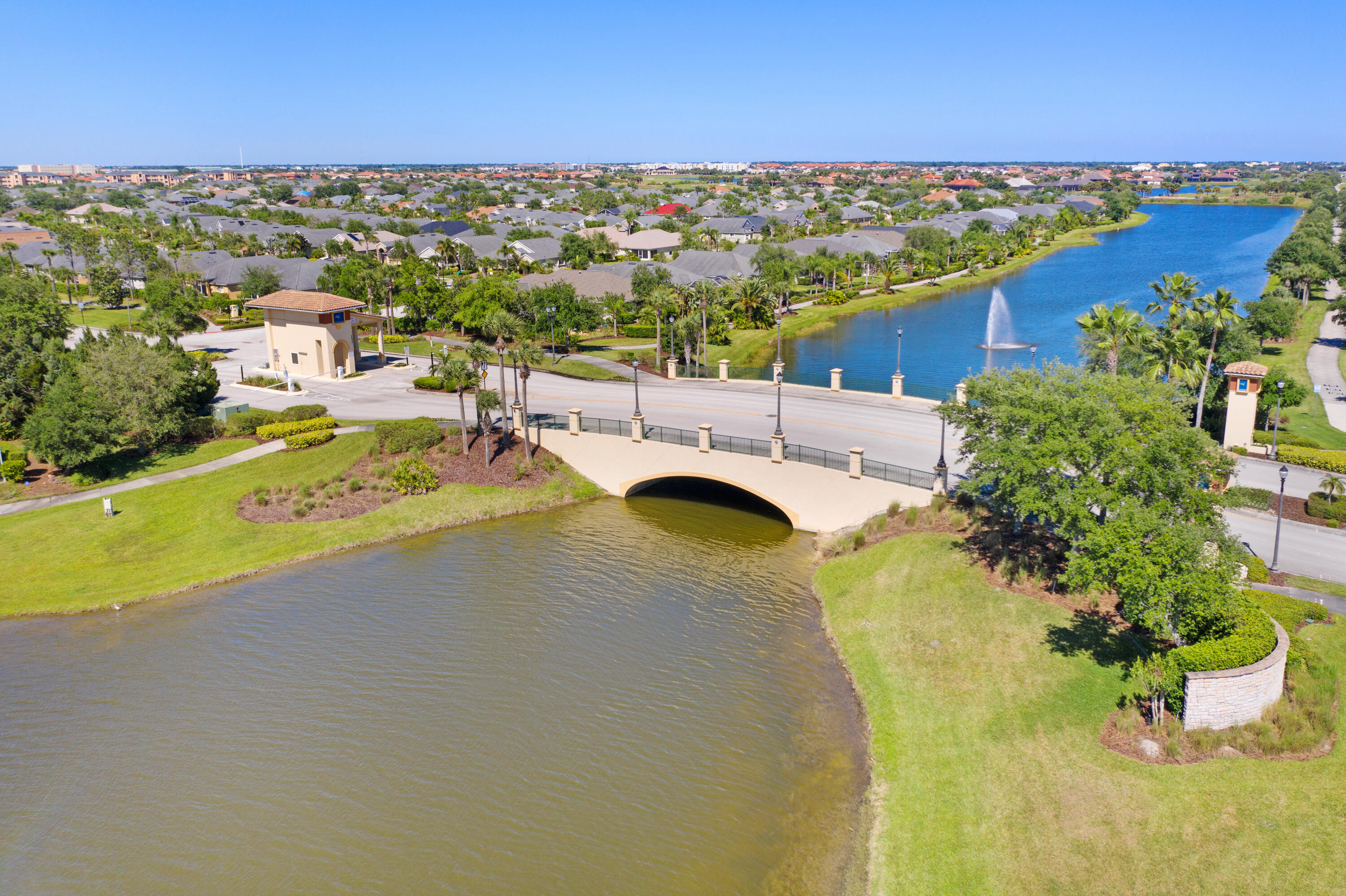 3813 Carambola Circle
