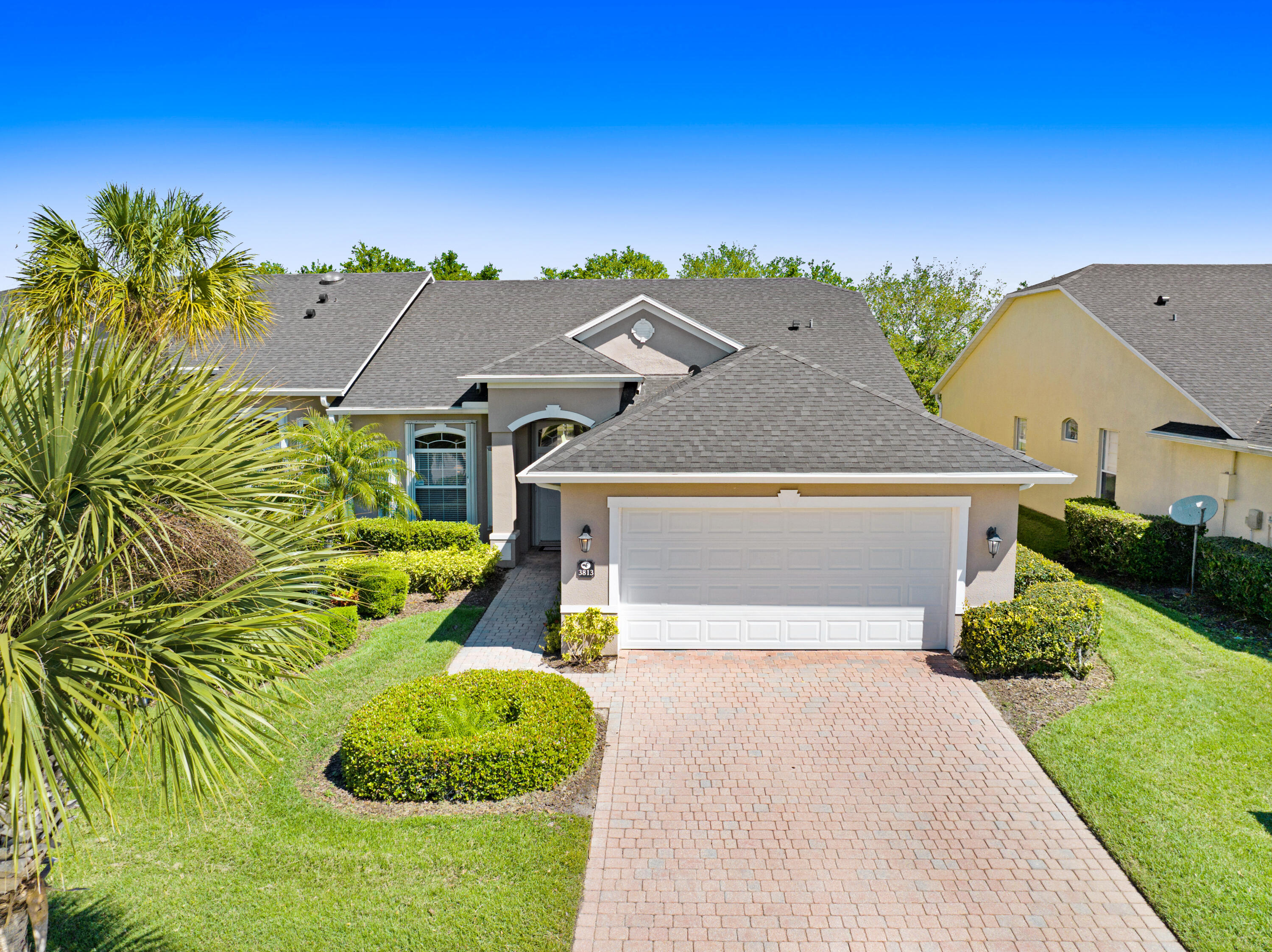 3813 Carambola Circle