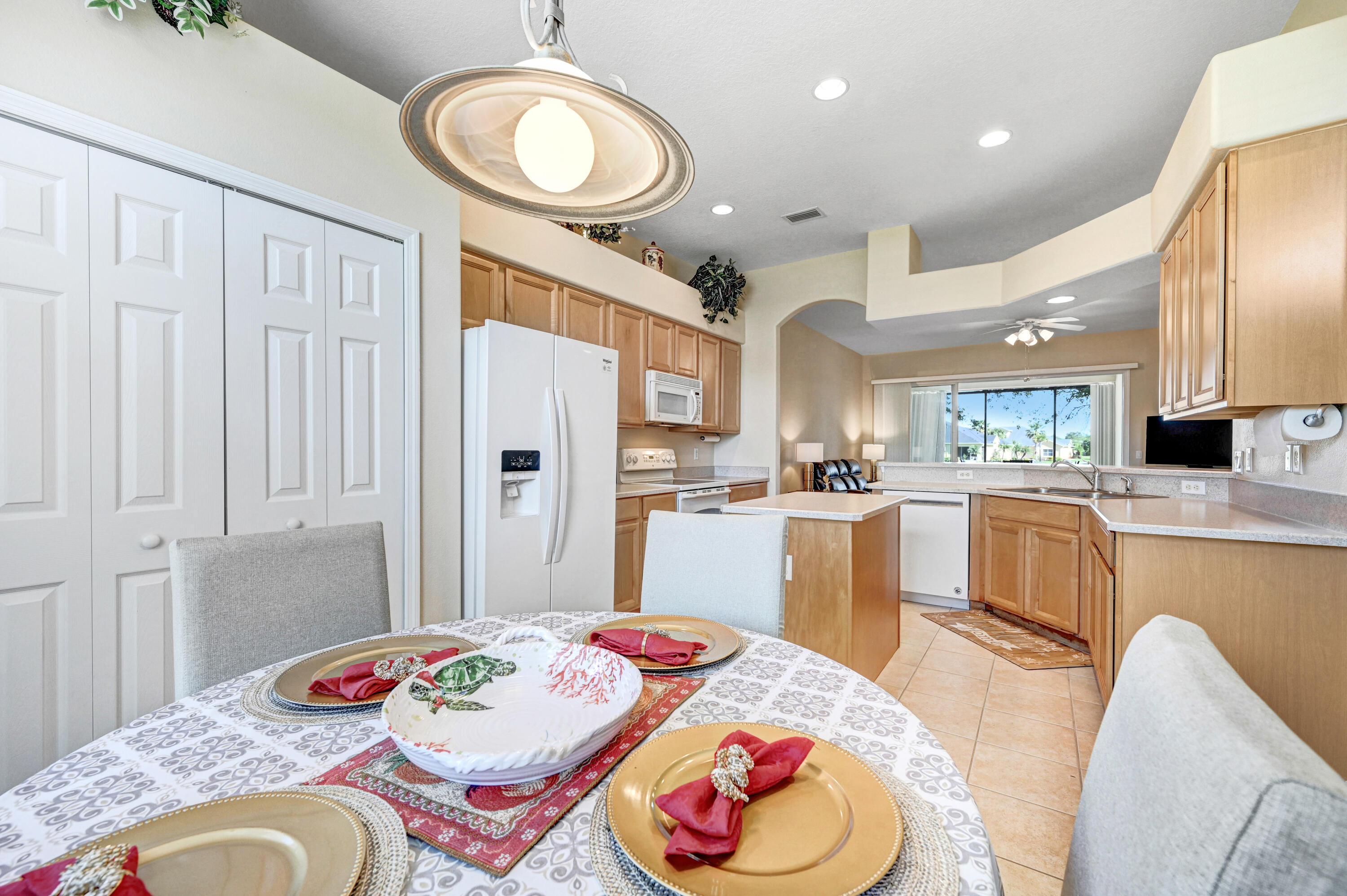 3813 Carambola Circle