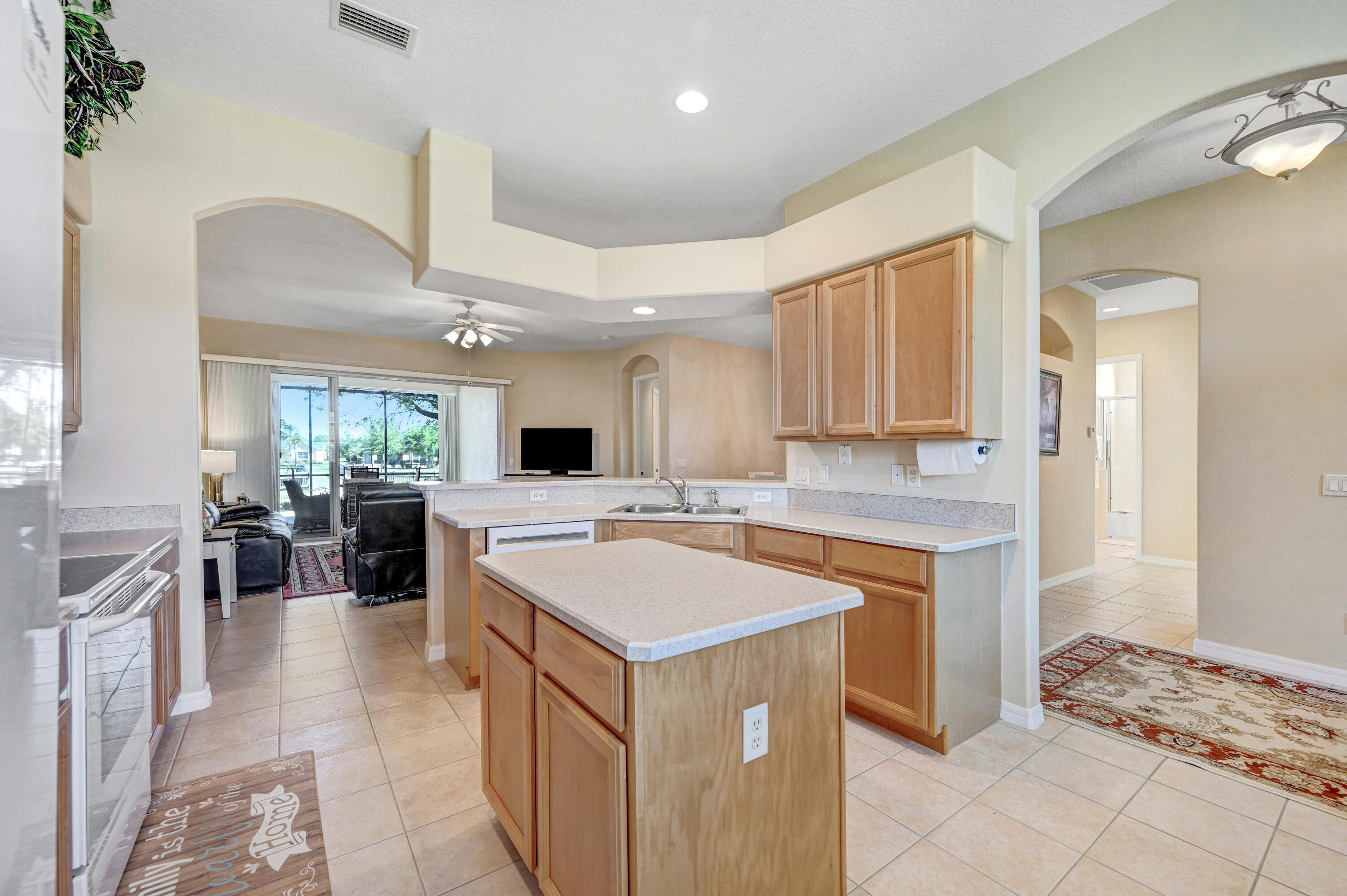 3813 Carambola Circle