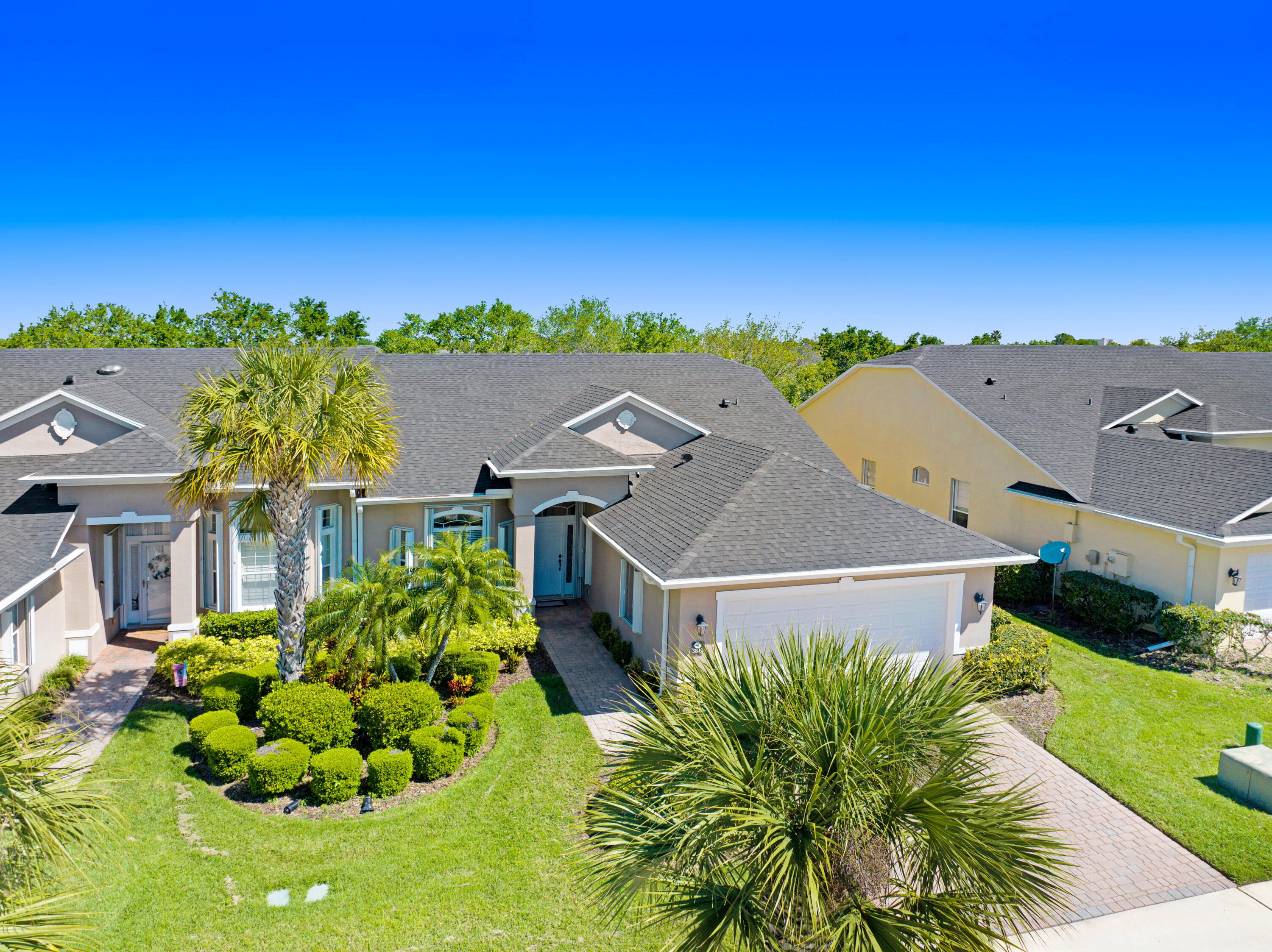 3813 Carambola Circle