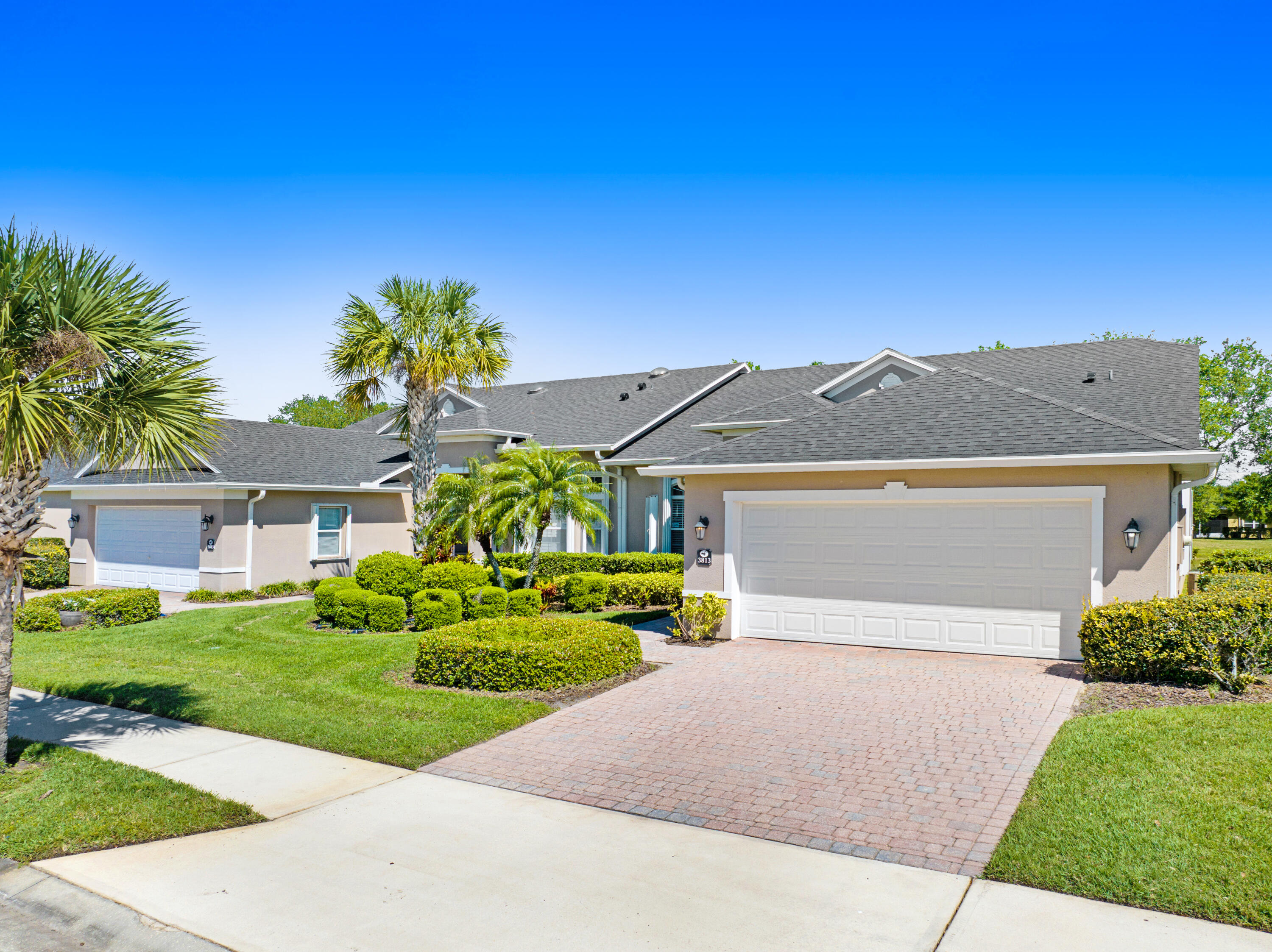3813 Carambola Circle