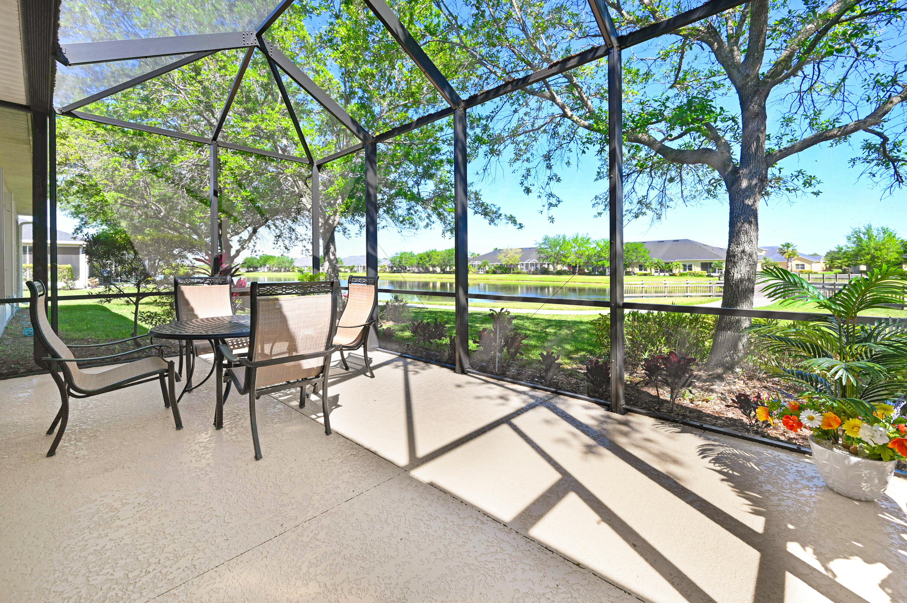 3813 Carambola Circle