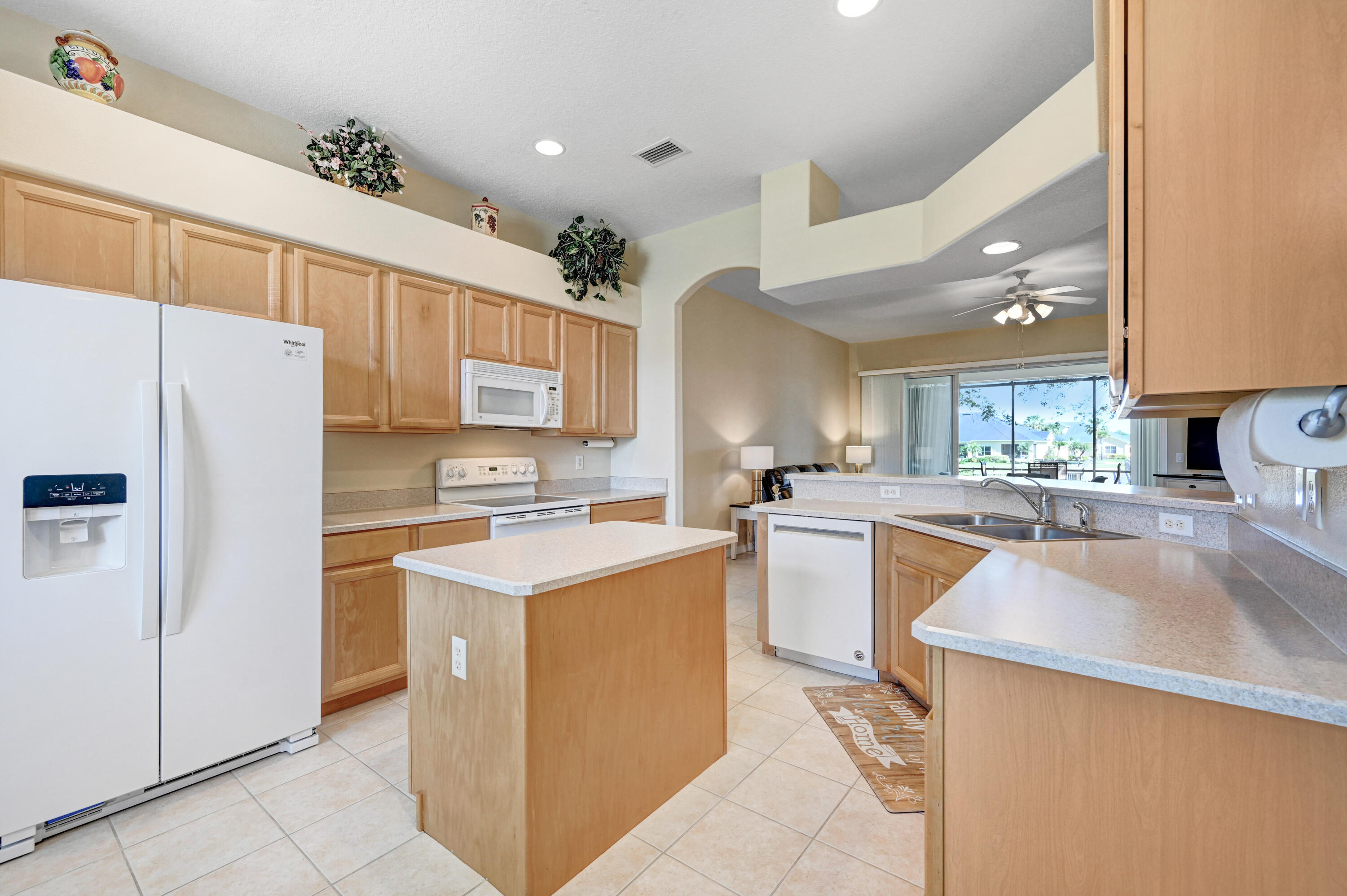 3813 Carambola Circle