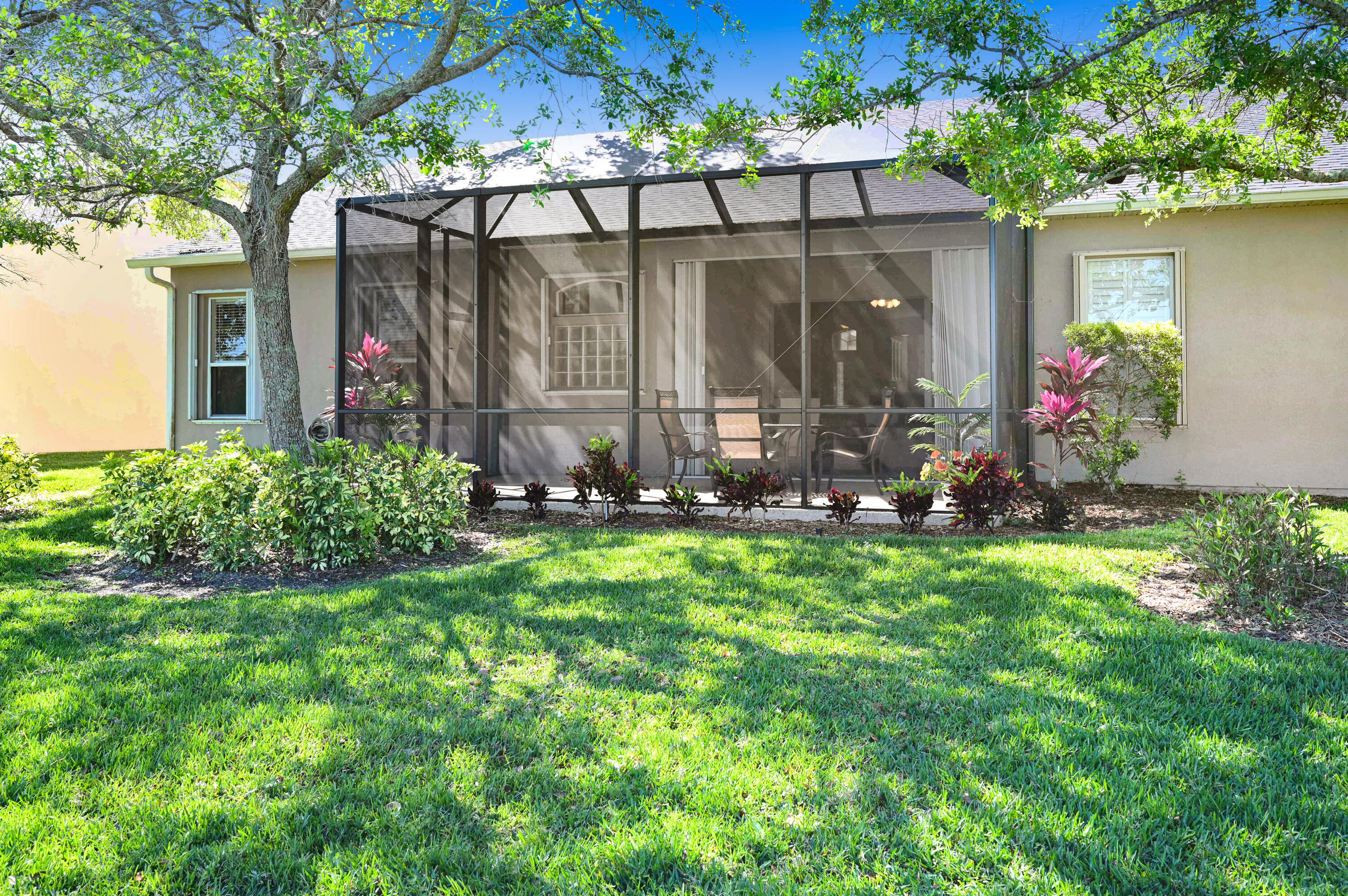 3813 Carambola Circle