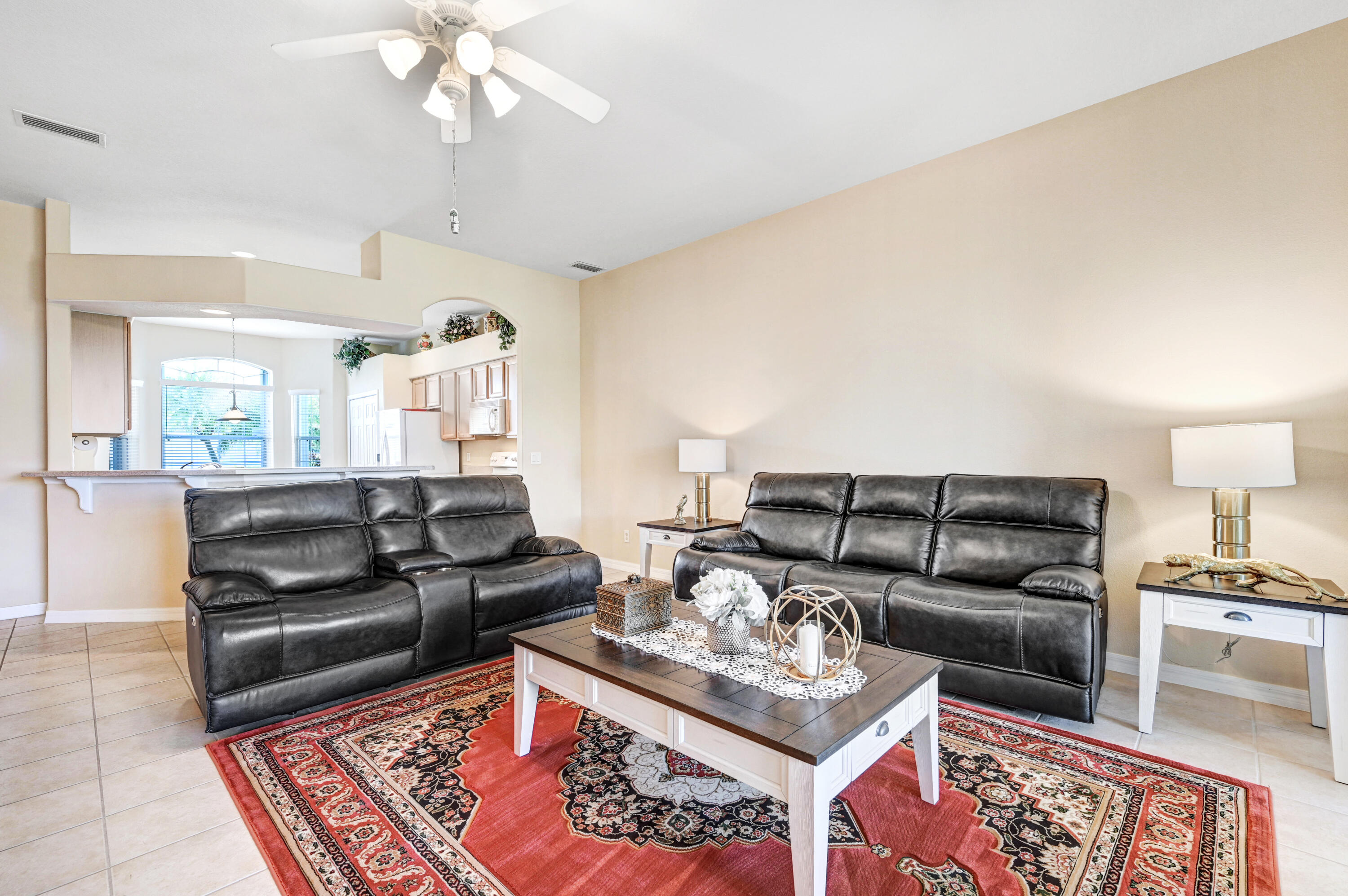 3813 Carambola Circle