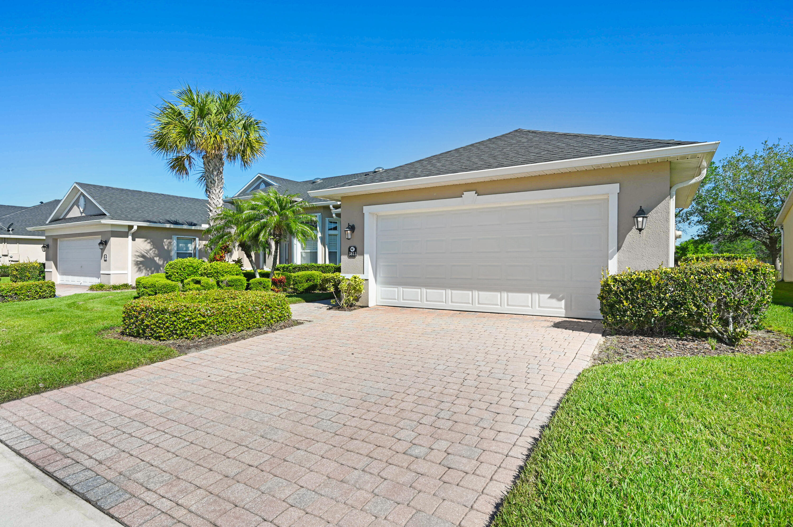 3813 Carambola Circle
