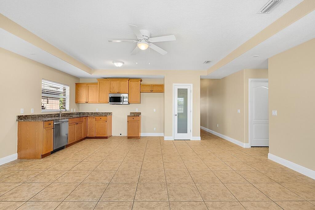 4171 Brantley Circle