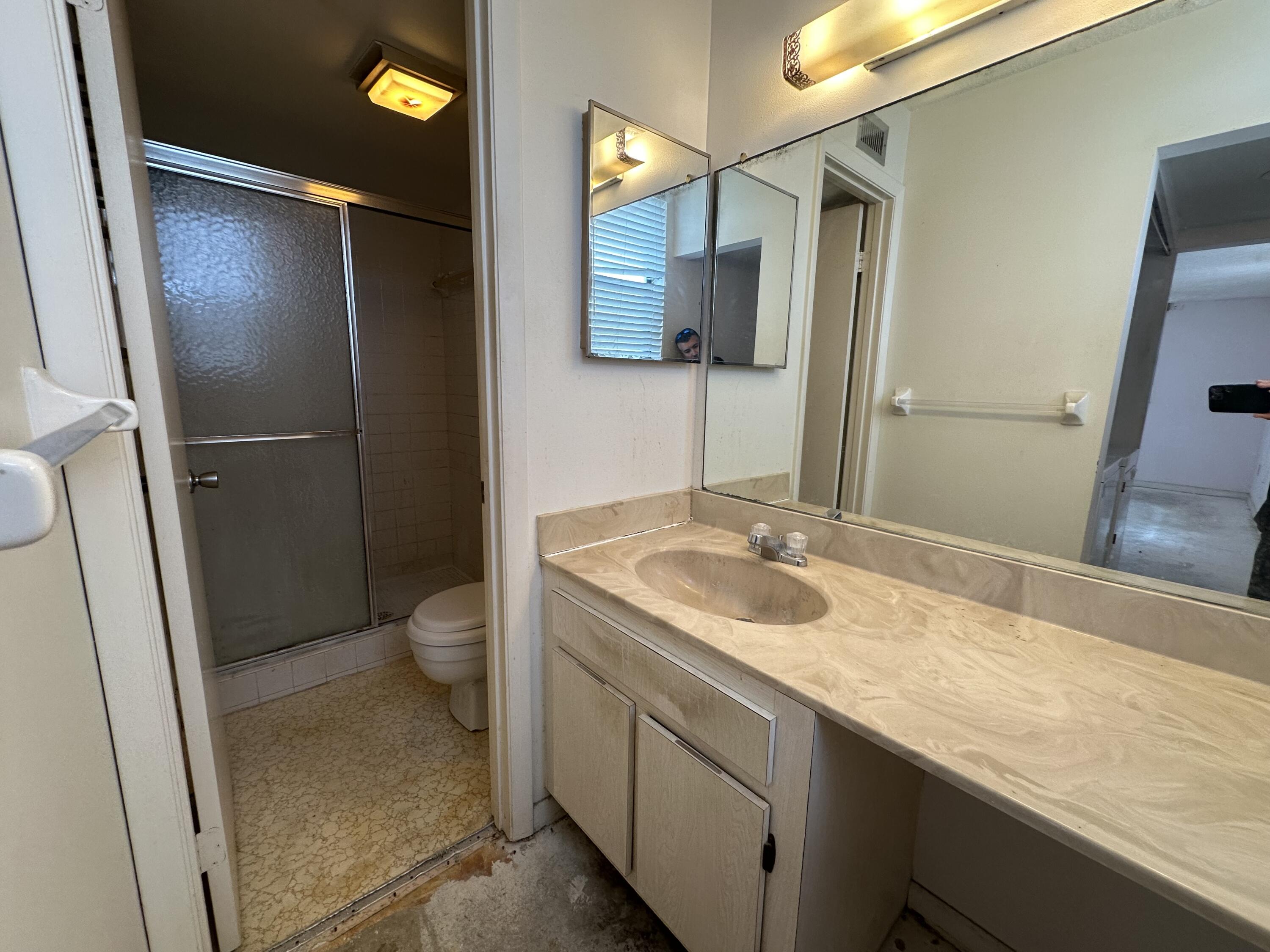2700 N Highway A1a, 21-103