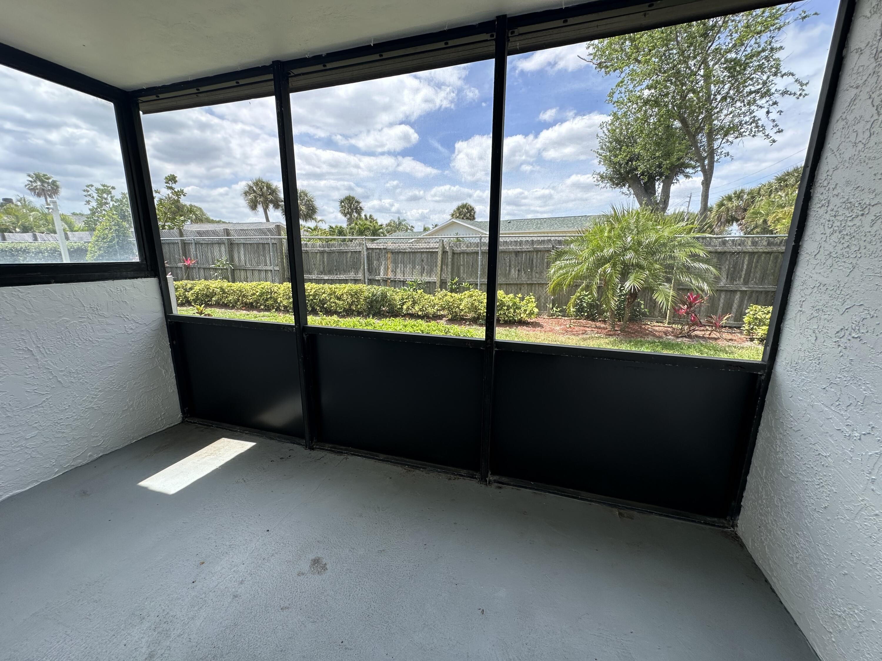 2700 N Highway A1a, 21-103