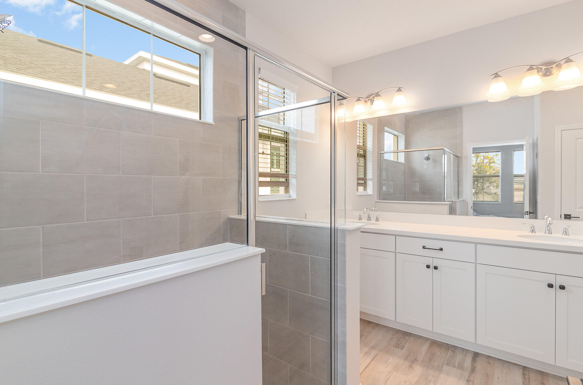 2406 Kamin Drive
