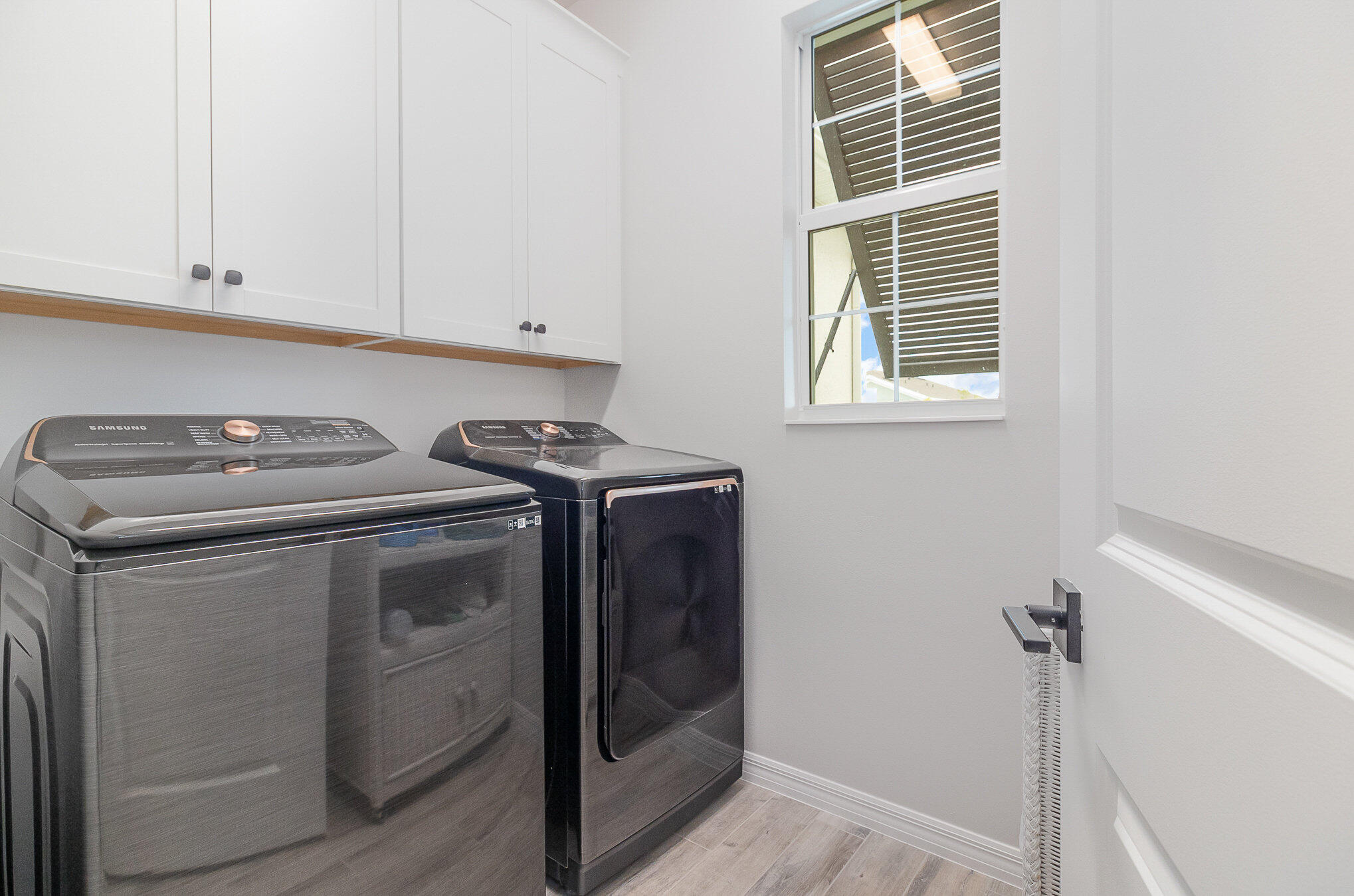 2406 Kamin Drive
