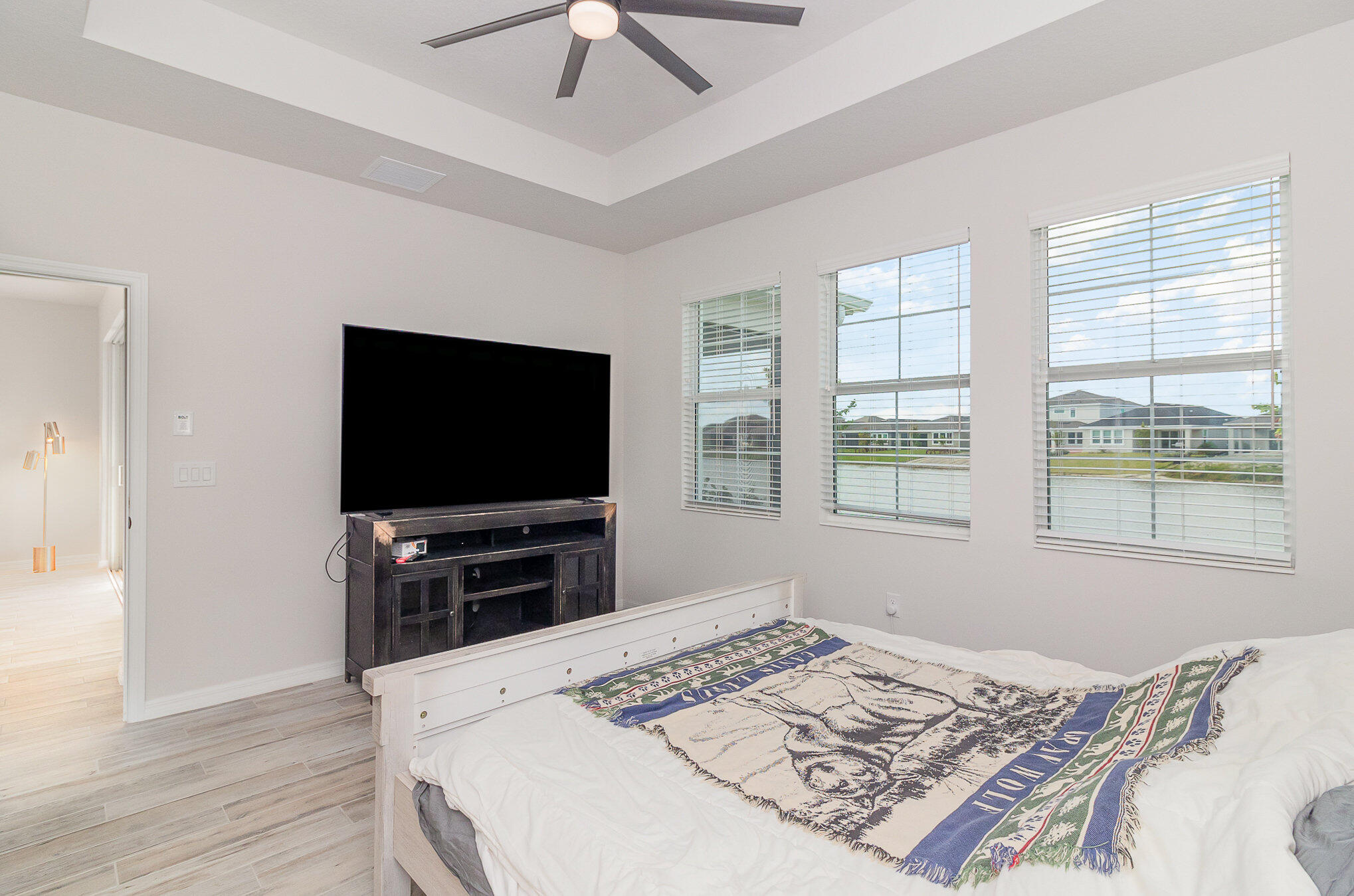 2406 Kamin Drive