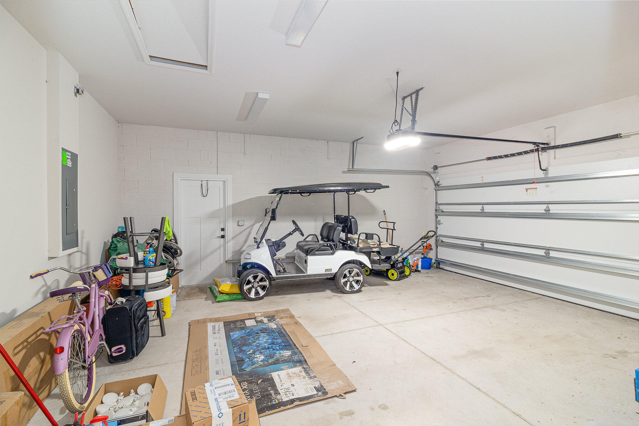 2406 Kamin Drive
